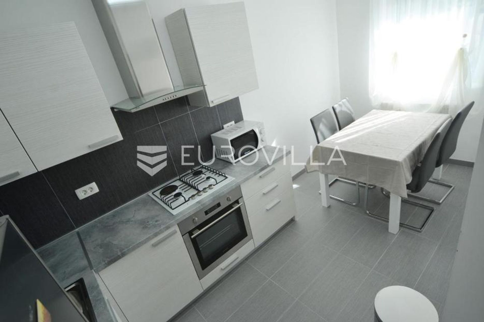 Condominio en Rovinj, Istarska Županija 12650475