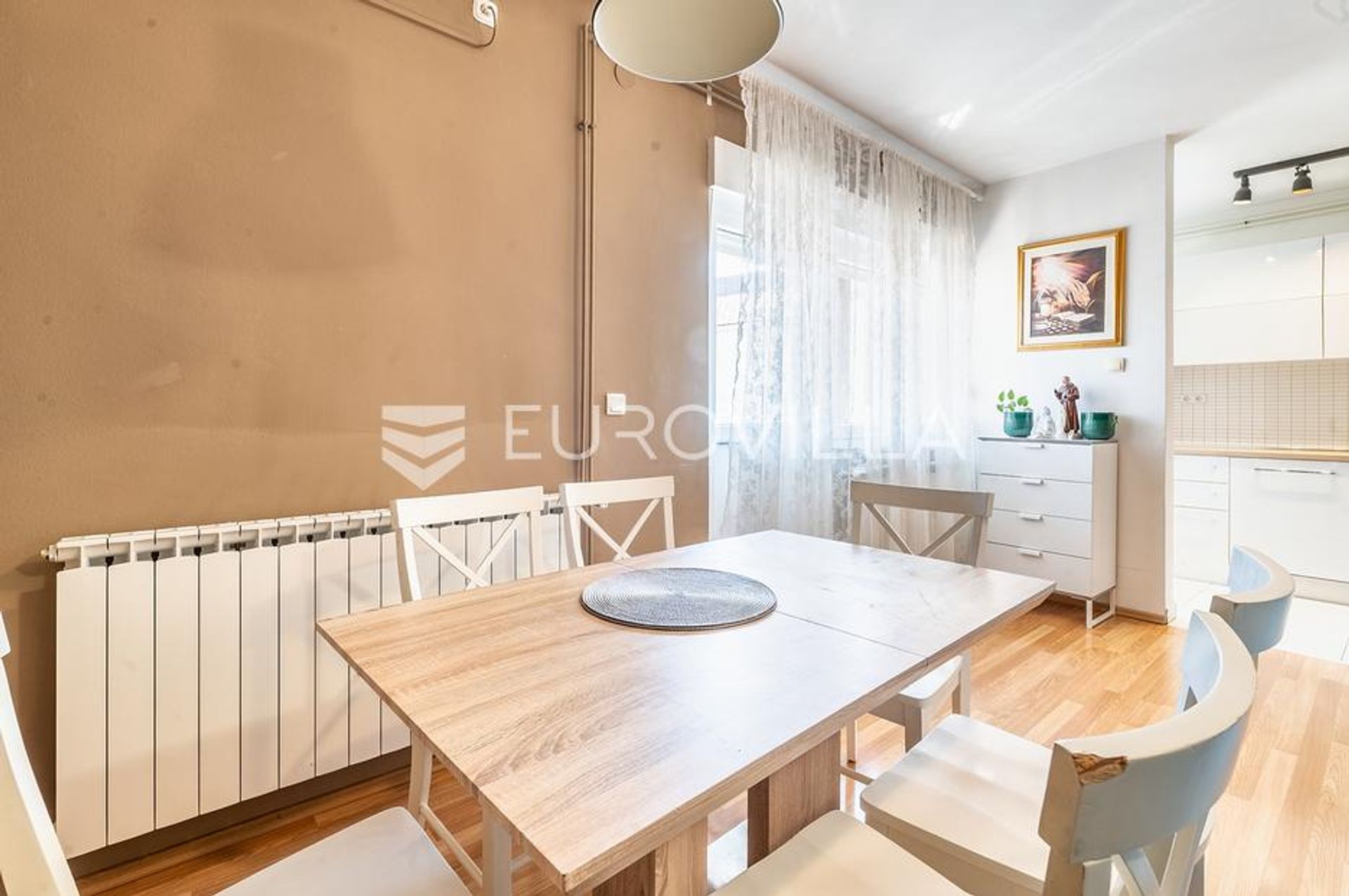 Condominium dans Vukomerec, Zagreb, Grad 12650590