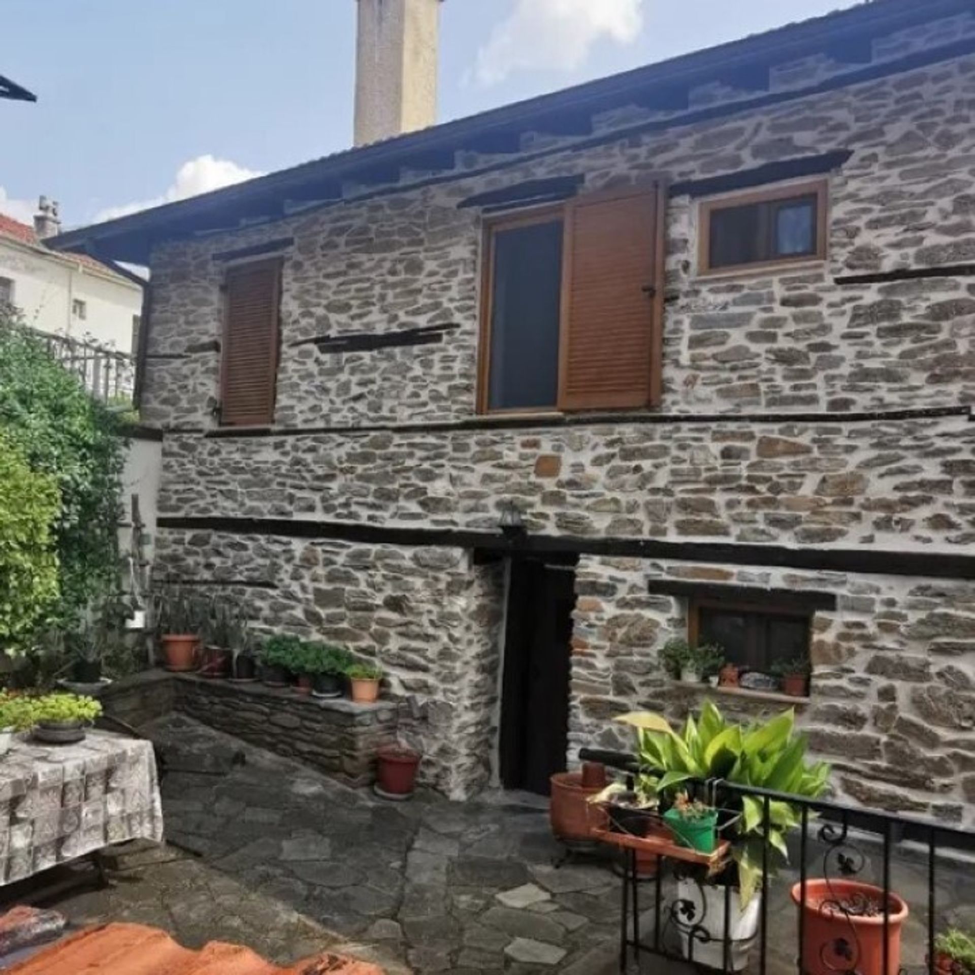 House in Poligiros,  12650759