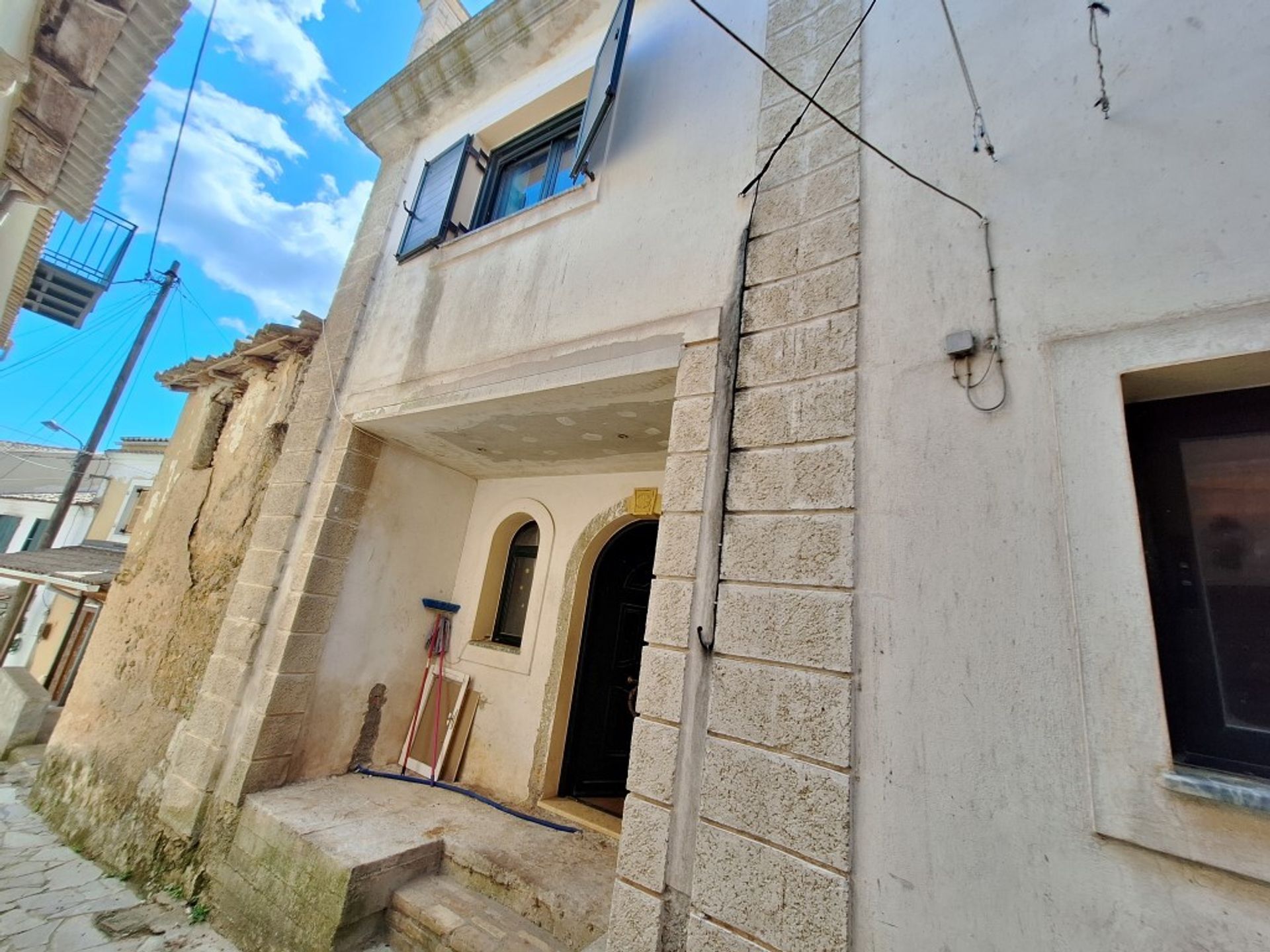 House in Κynopiastes,  12650911