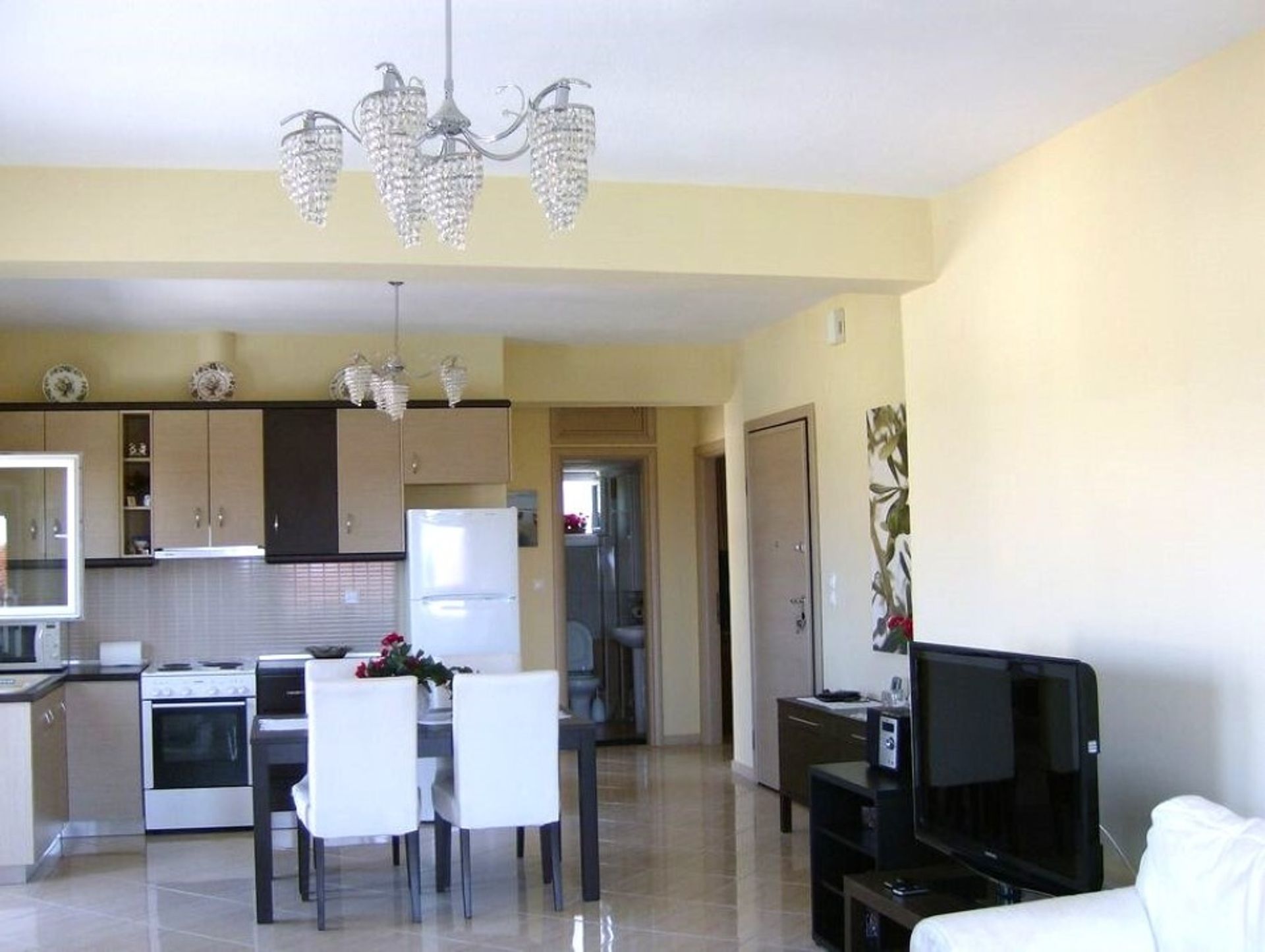 Condominio nel Nikiti,  12650926