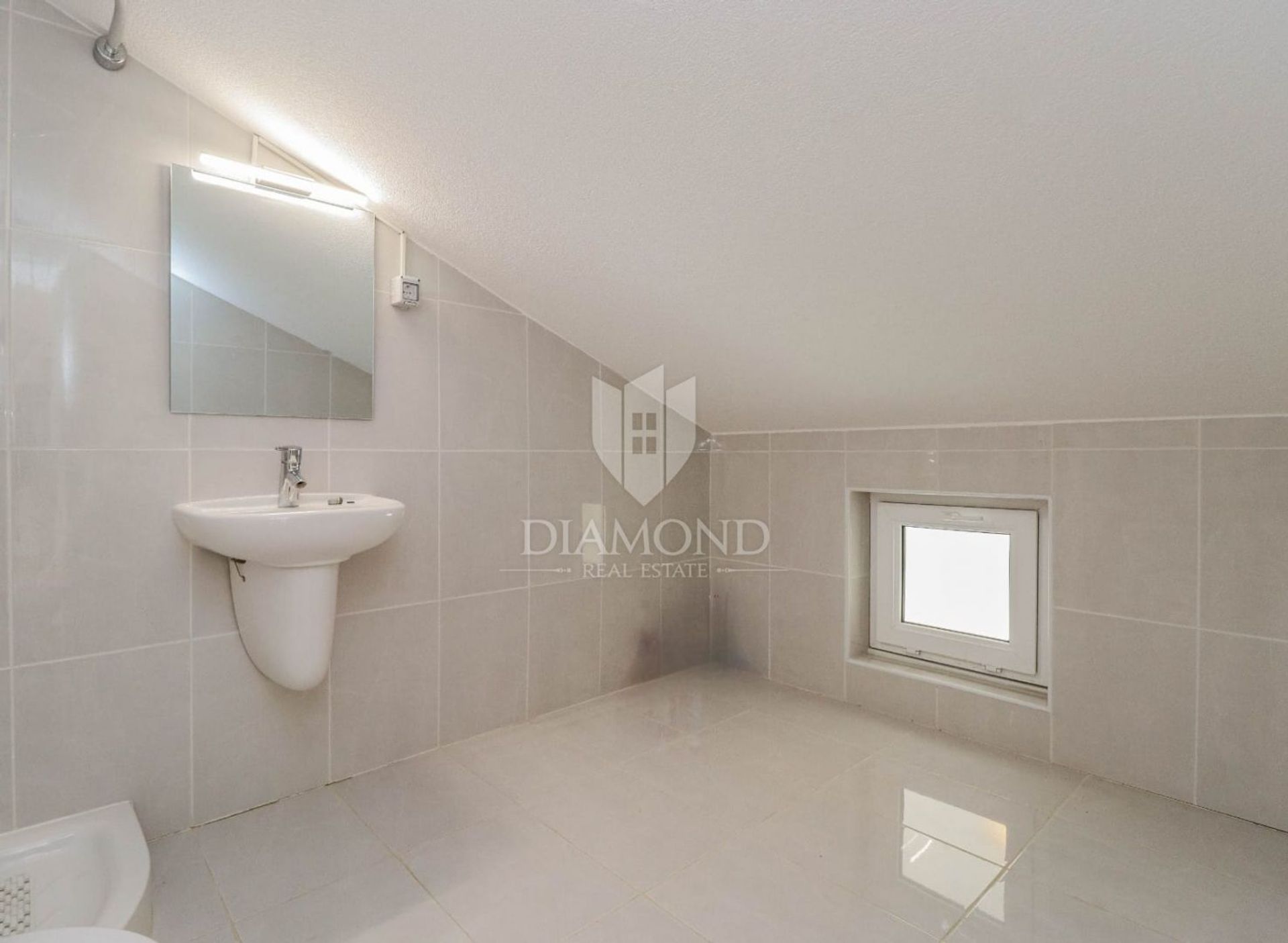 Condominio en Umag, Istria County 12652858