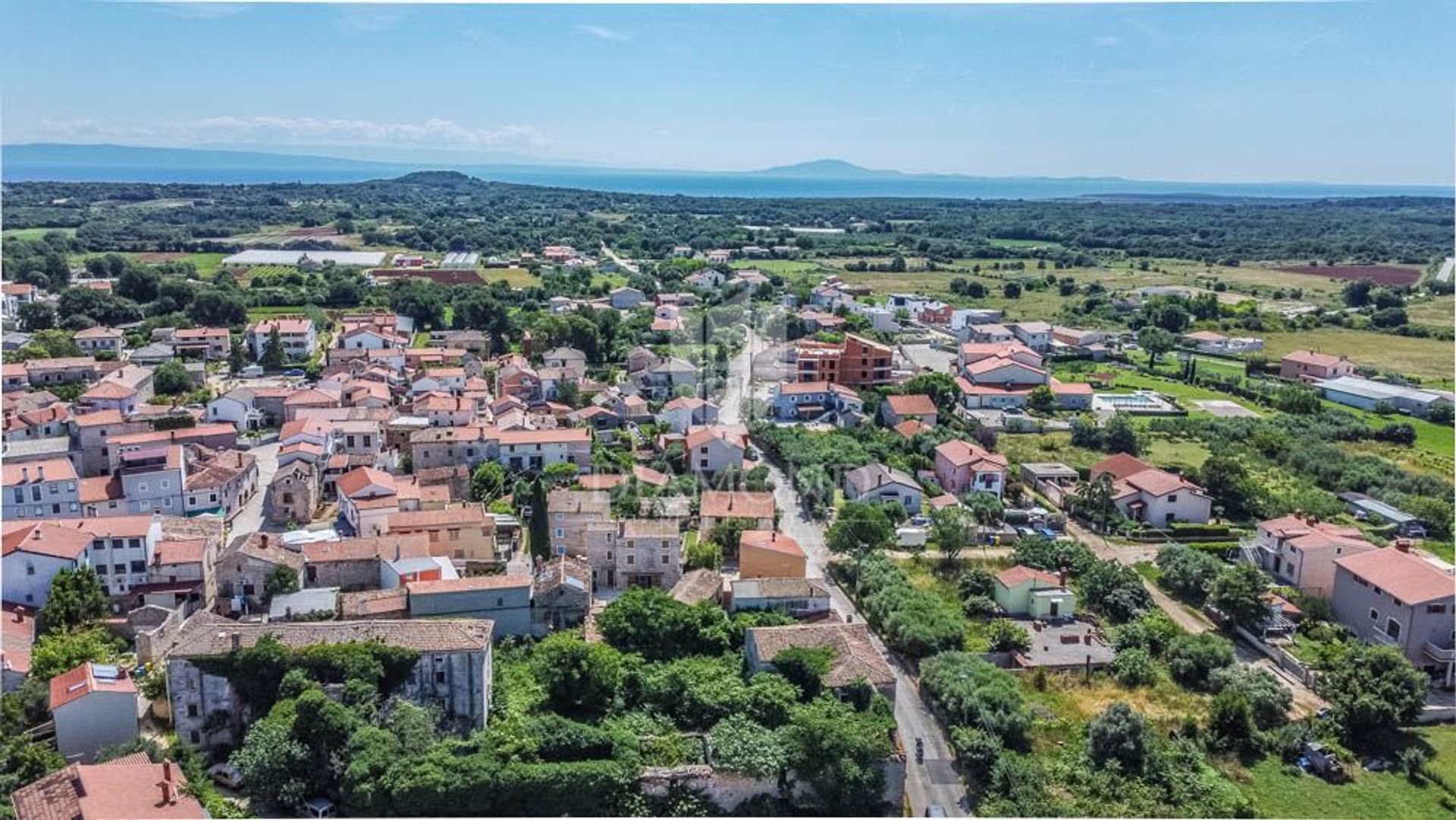 Land in Šišan, Istria County 12652926