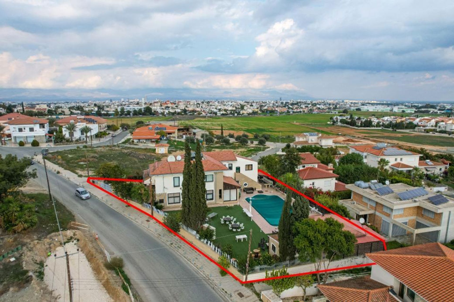 House in Nicosia, Lefkosia 12653749