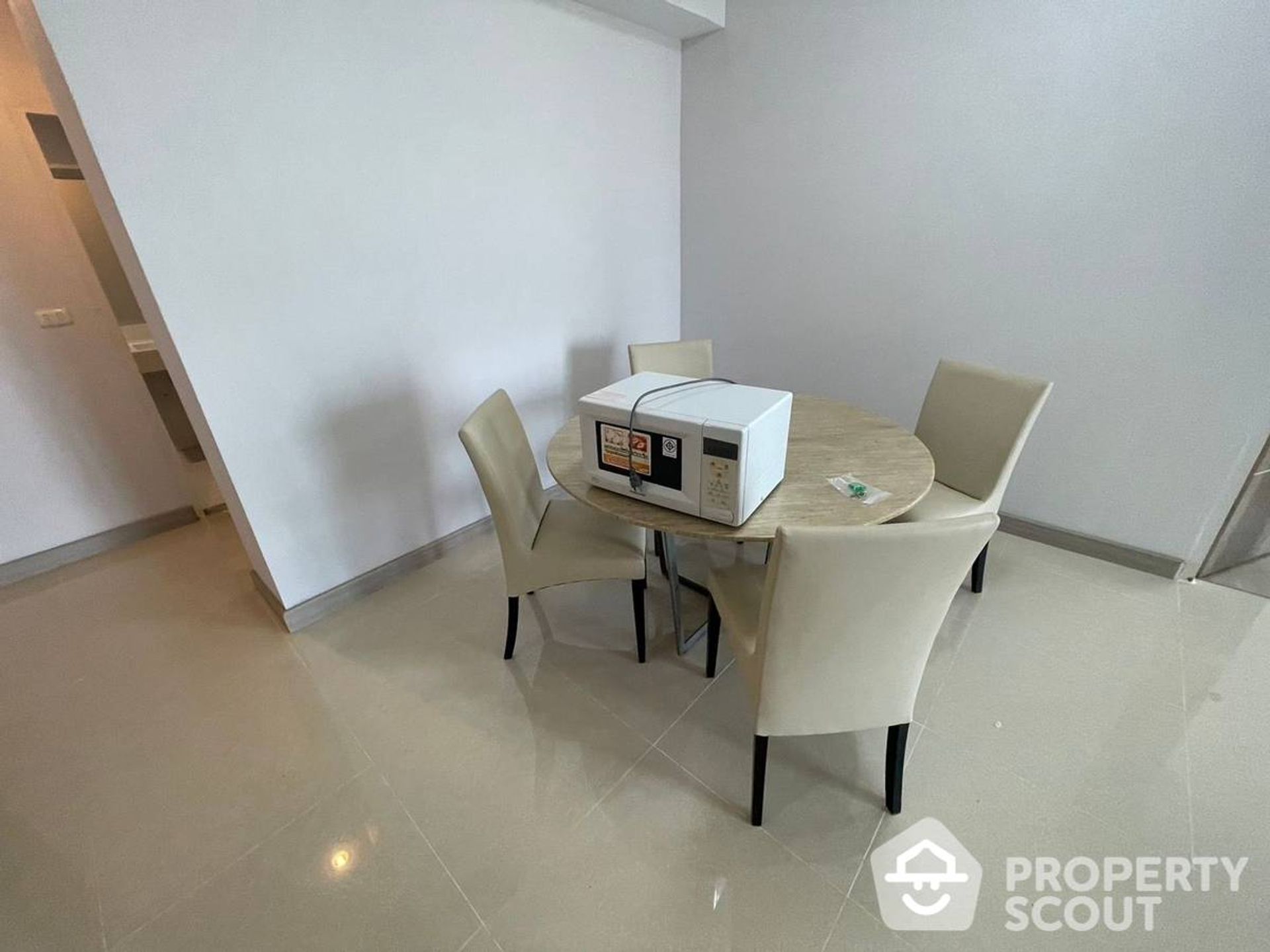 Condominio nel Scendere, Krung Thep Maha Nakhon 12654388