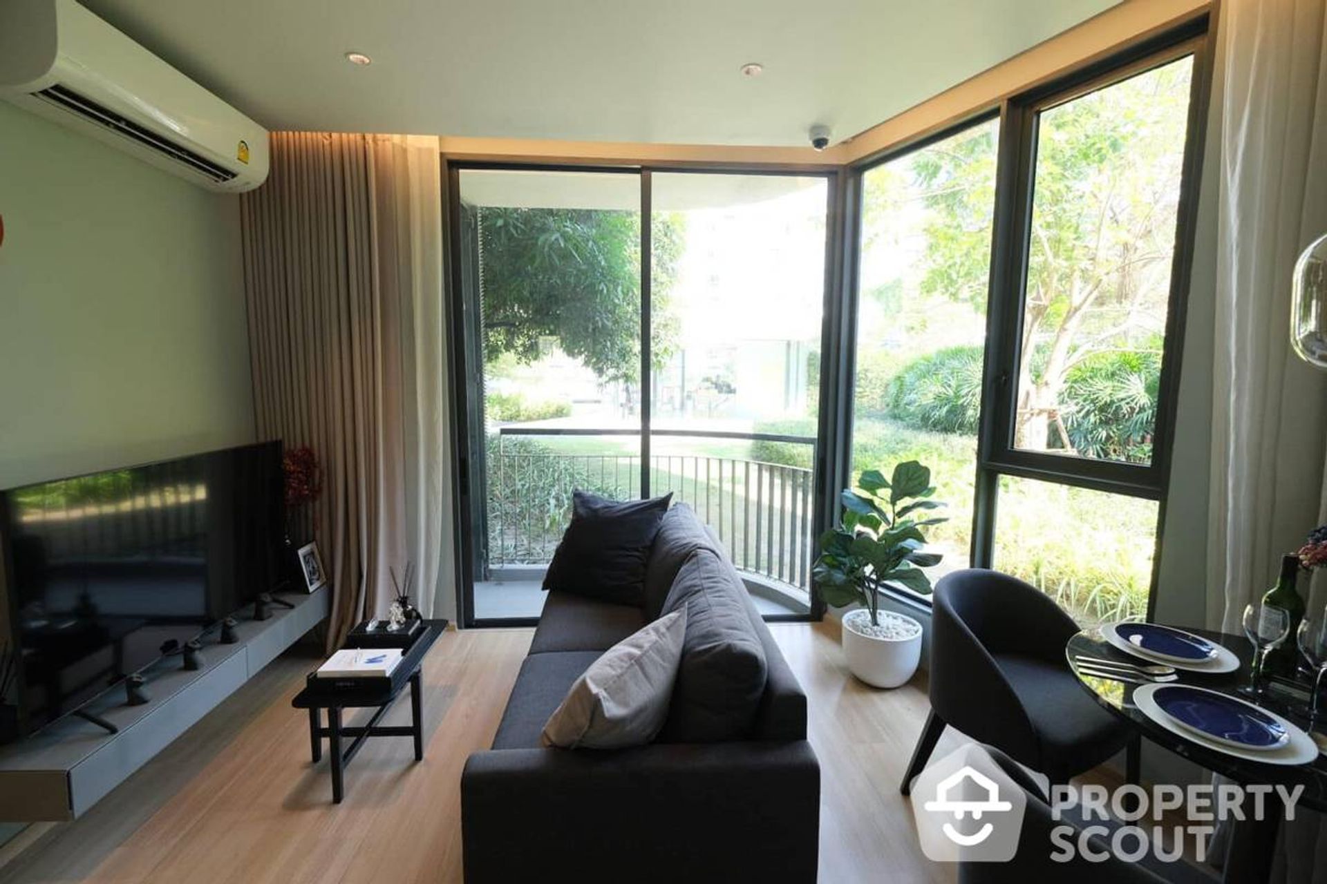 Condominio en Phra Khanong, Krung Thep Maha Nakhon 12654502