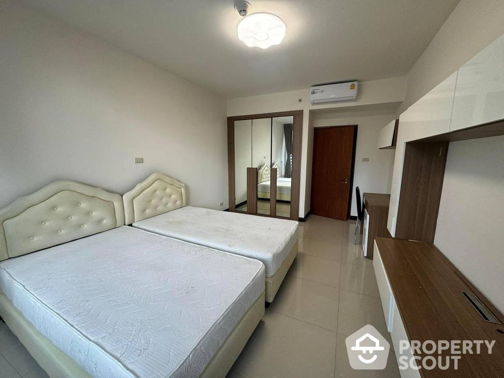 Квартира в , Krung Thep Maha Nakhon 12654640