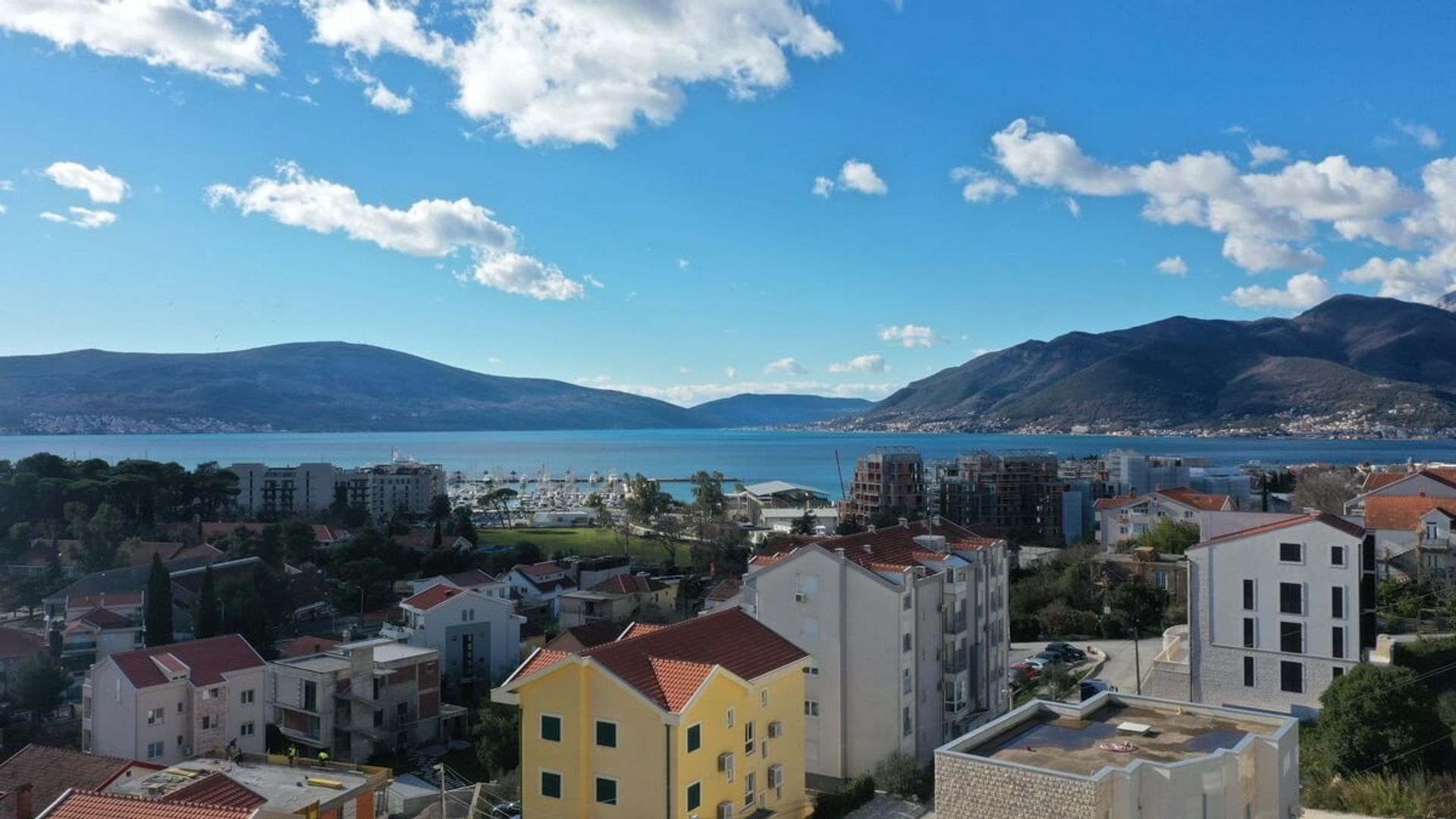 Condominio nel Tivat, Tivat Municipality 12655177