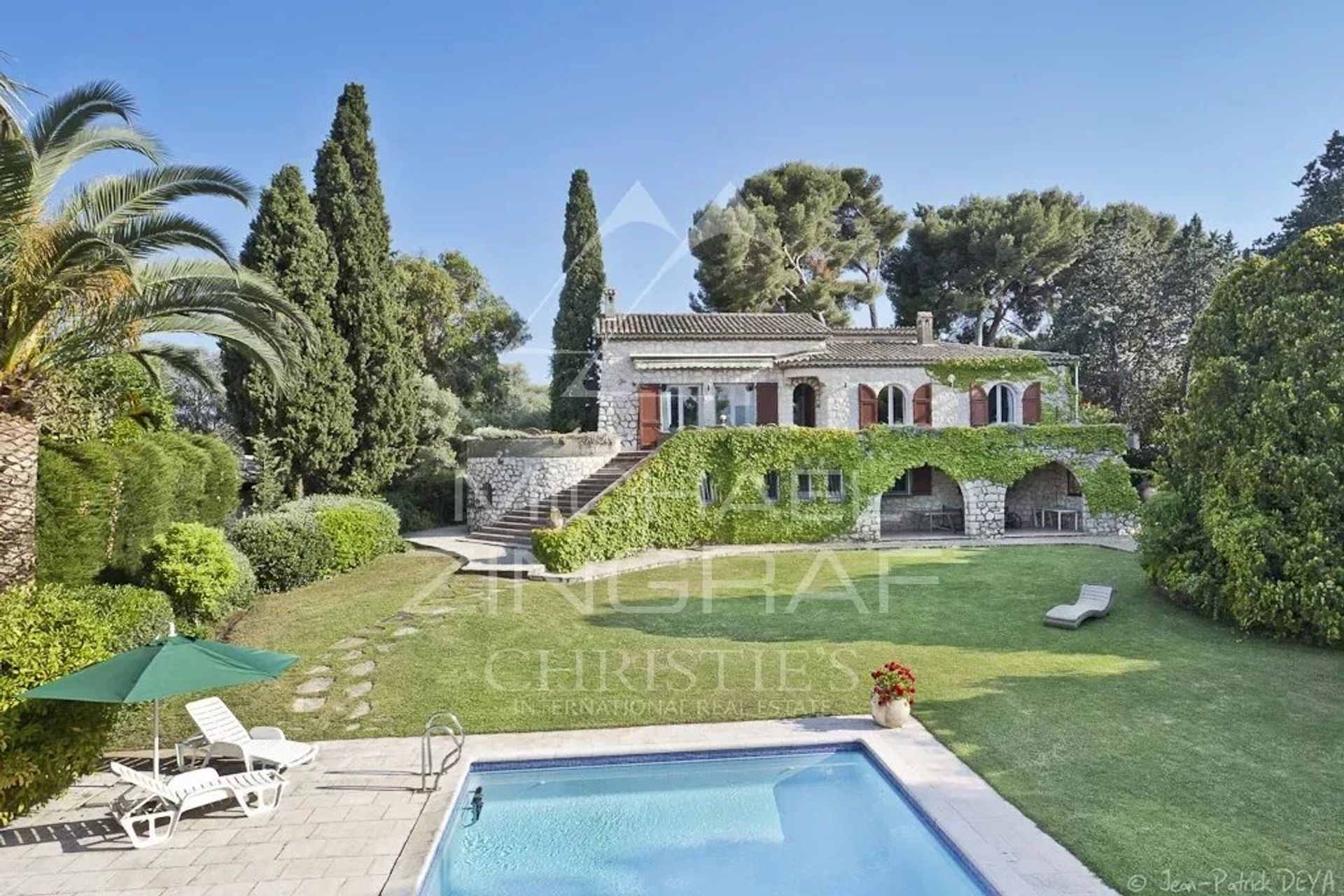 rumah dalam Antibes, Provence-Alpes-Côte d'Azur 12664423