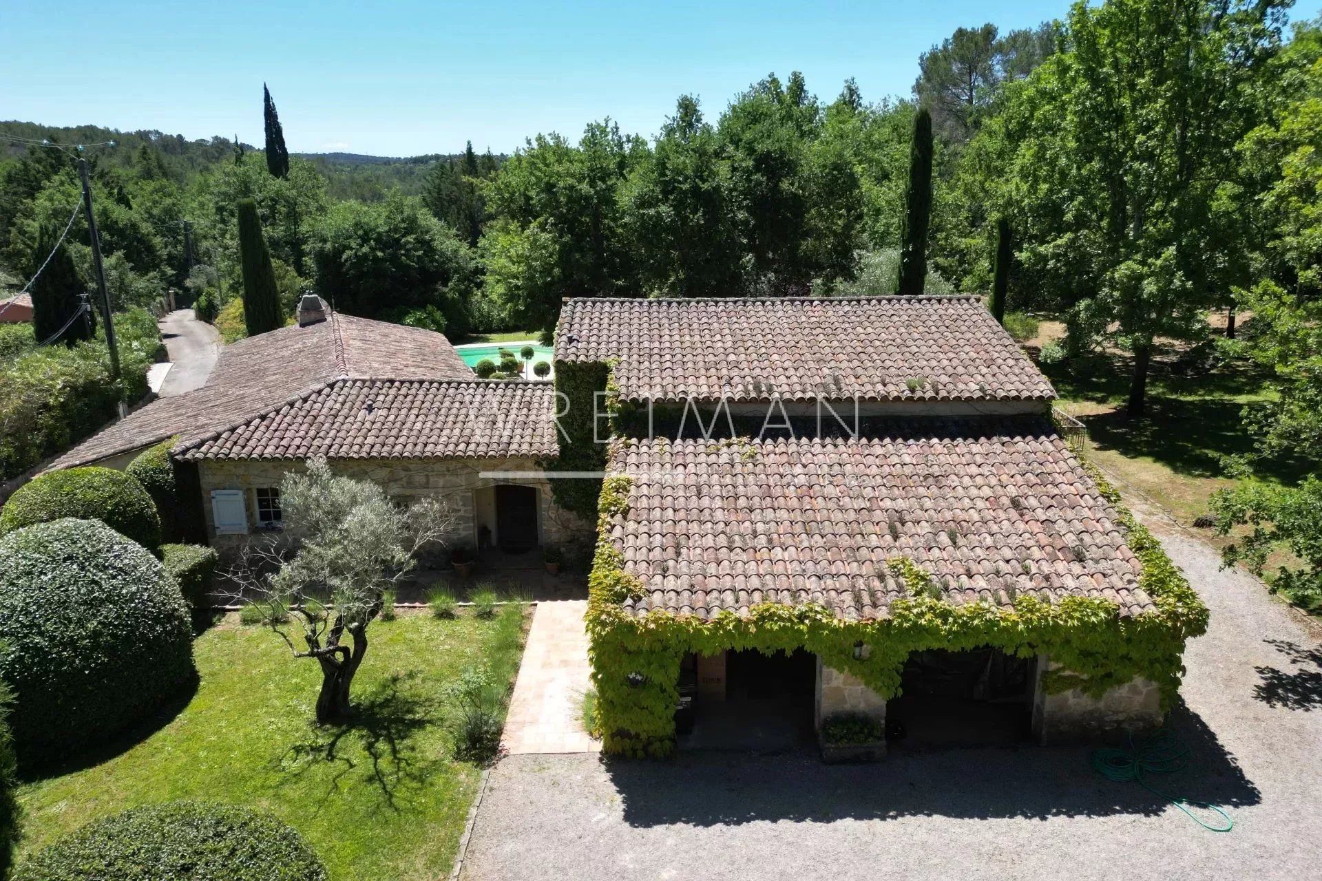 Rumah di Saint-Paul-en-Forêt, Var 12664533