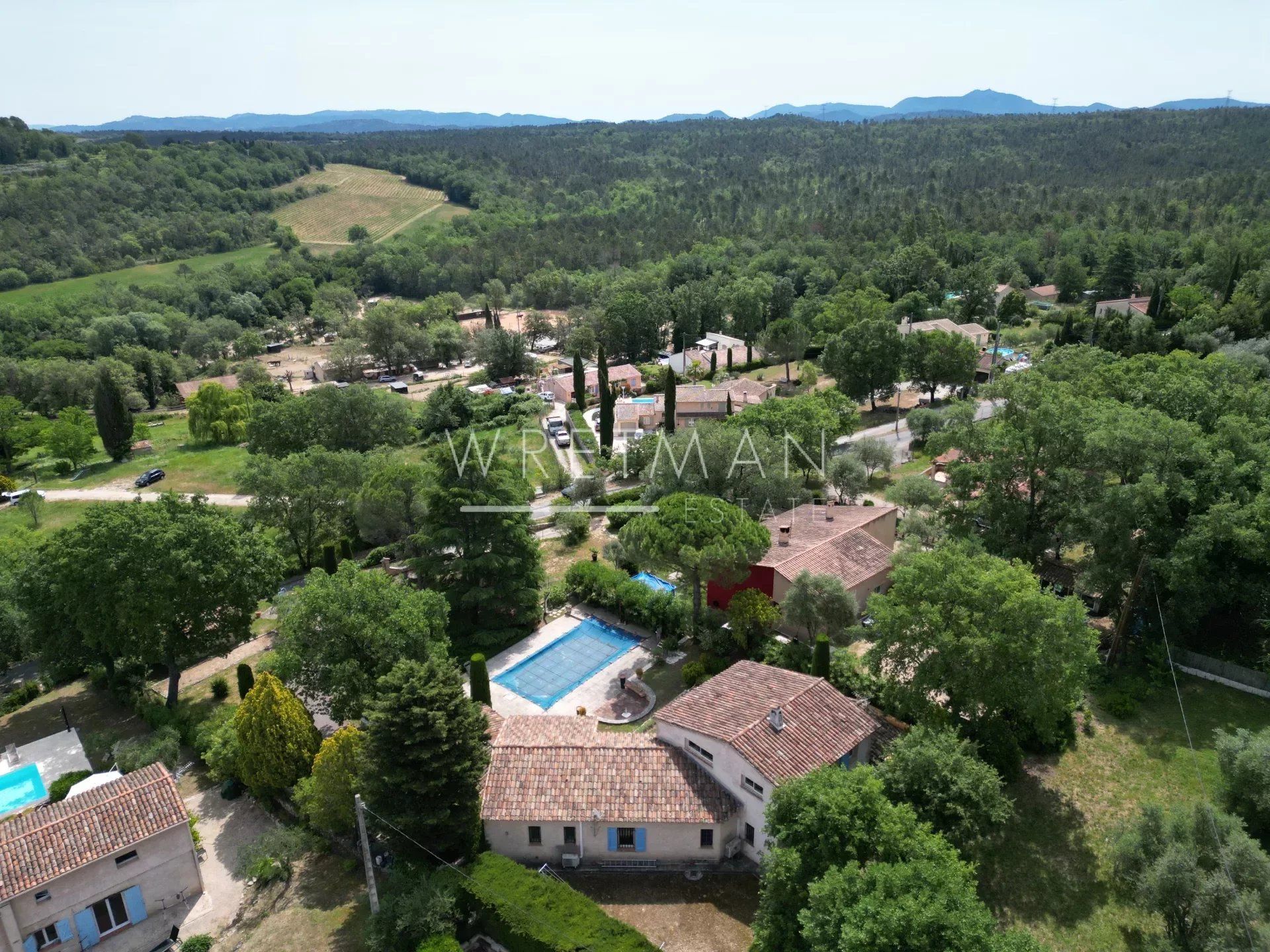 Dom w Saint-Paul-en-Forêt, Var 12664534