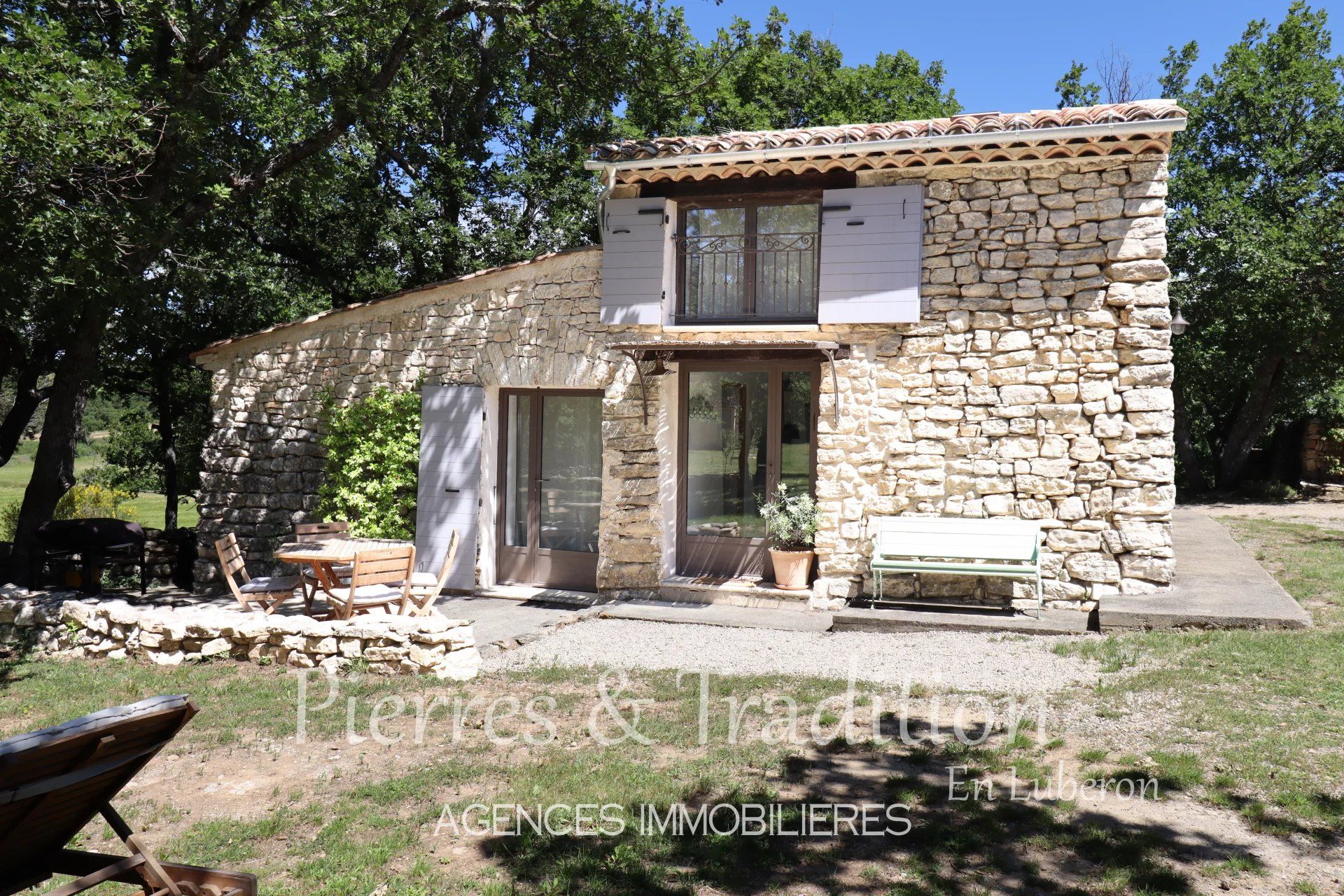 Casa nel Saint-Martin-de-Castillon, Vaucluse 12664579