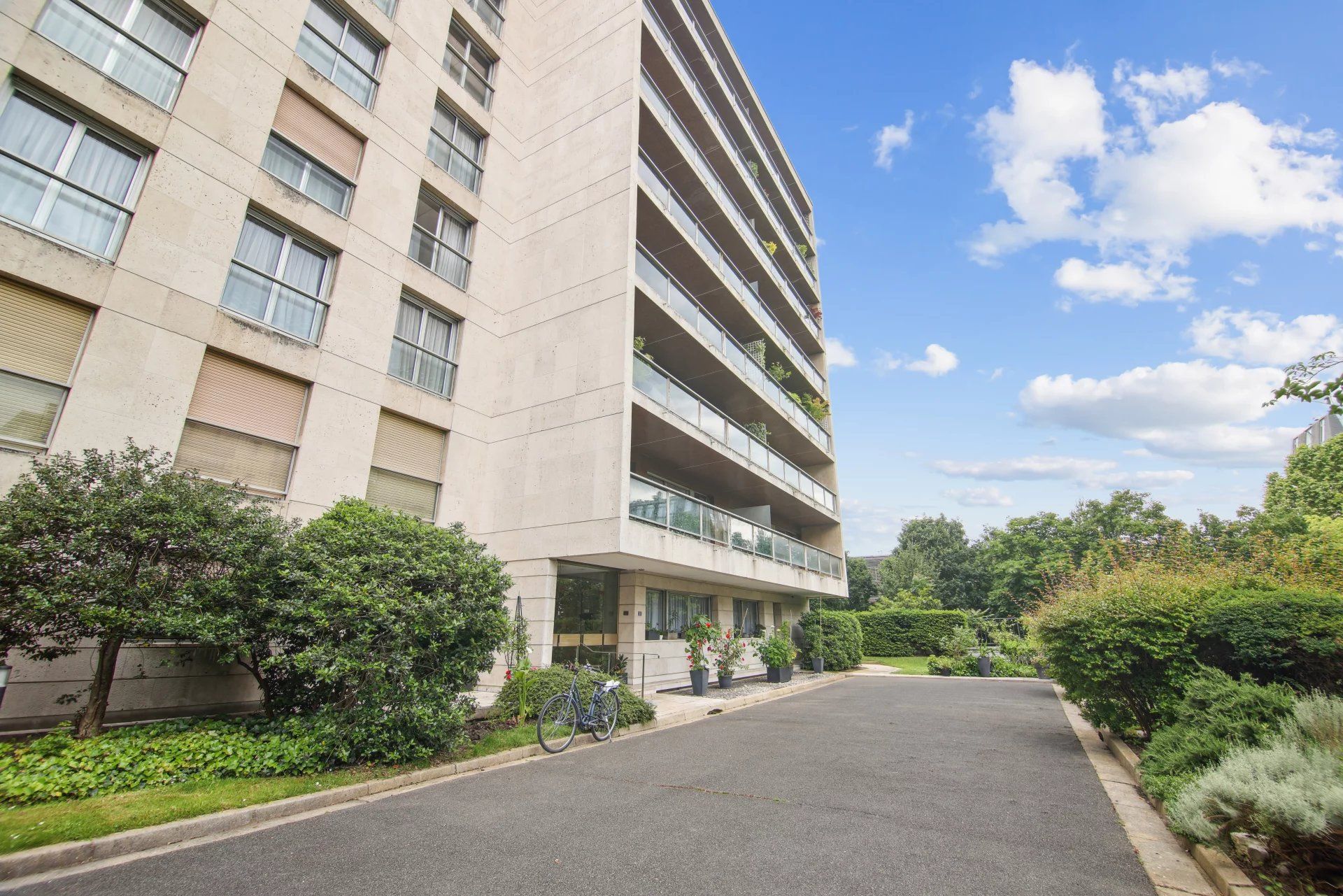 Condominio nel Neuilly-sur-Seine, Hauts-de-Seine 12664753