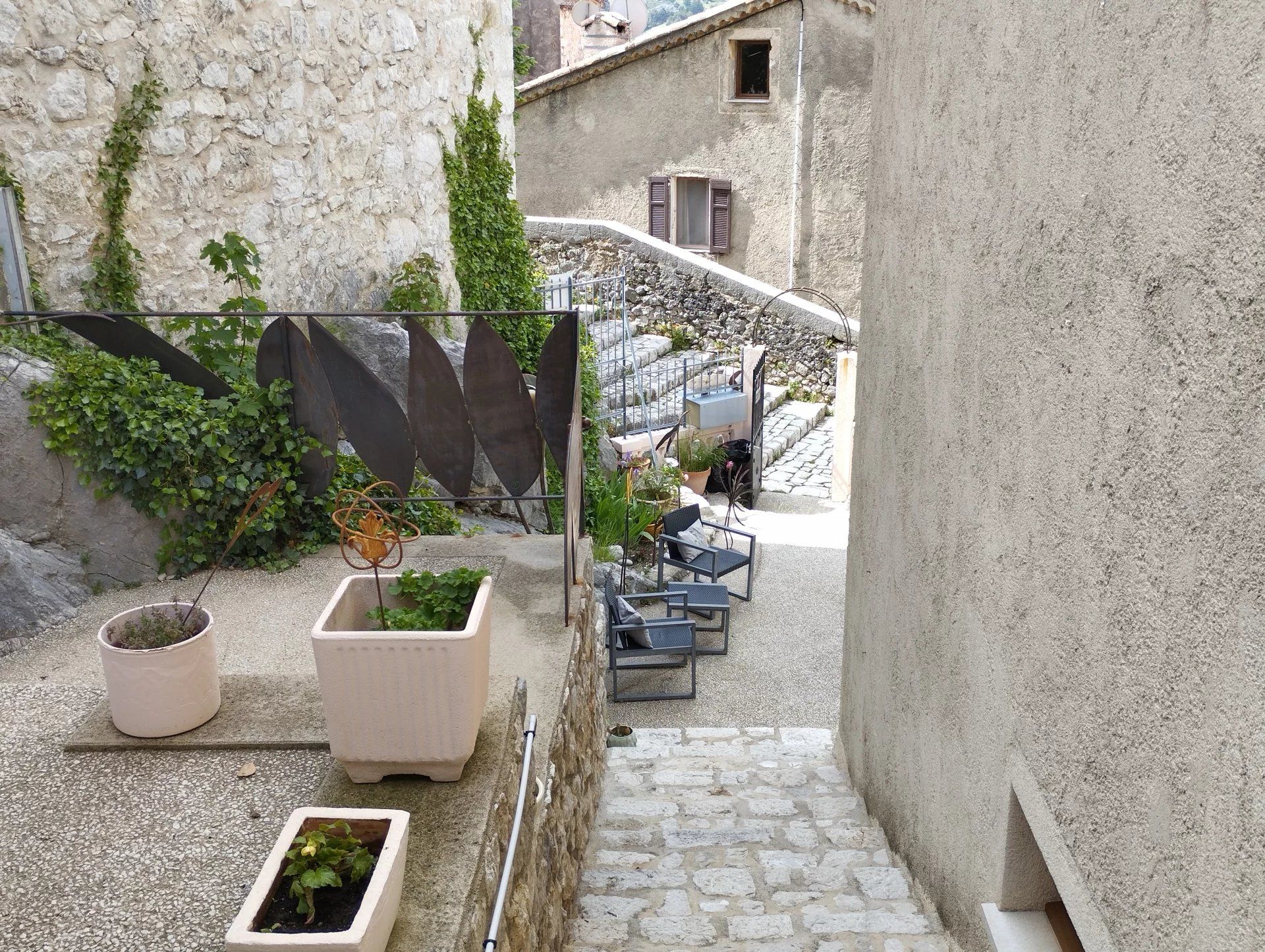 Hus i Coursegoules, Alpes-Maritimes 12664828