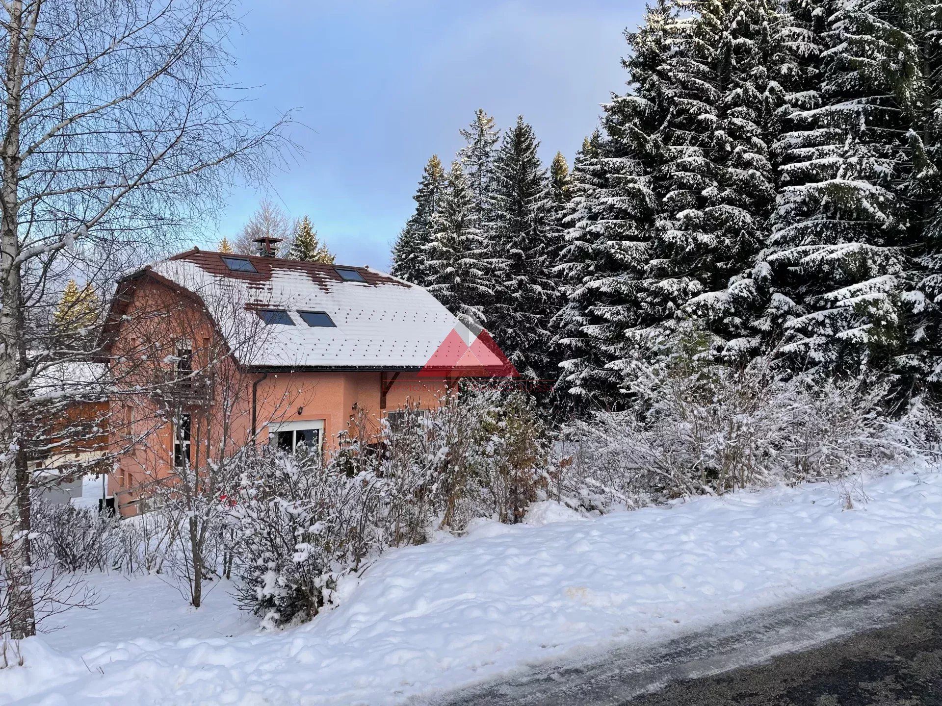 Residential in Prémanon, Jura 12664847