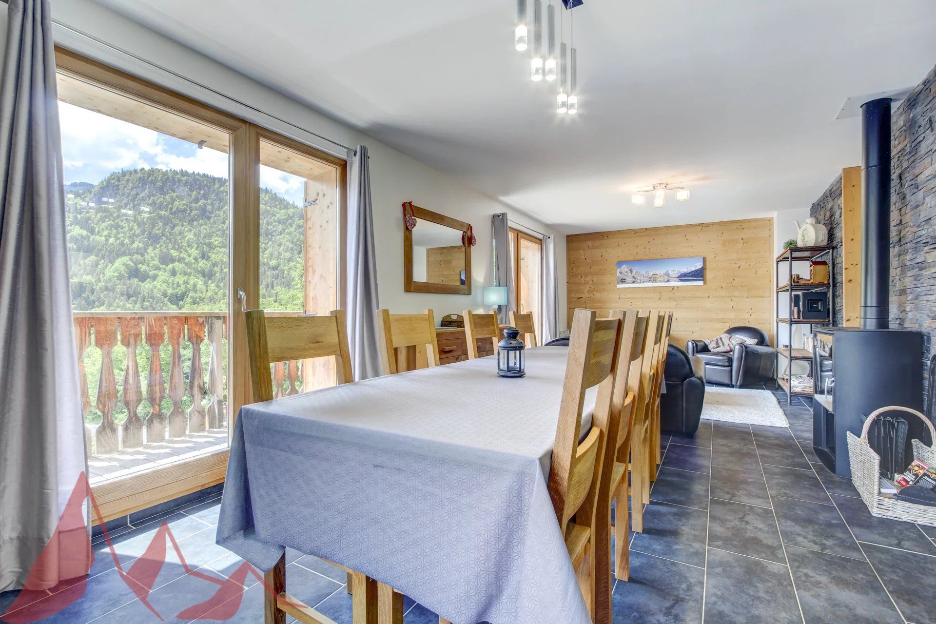 House in Saint-Jean-d'Aulps, Haute-Savoie 12664981