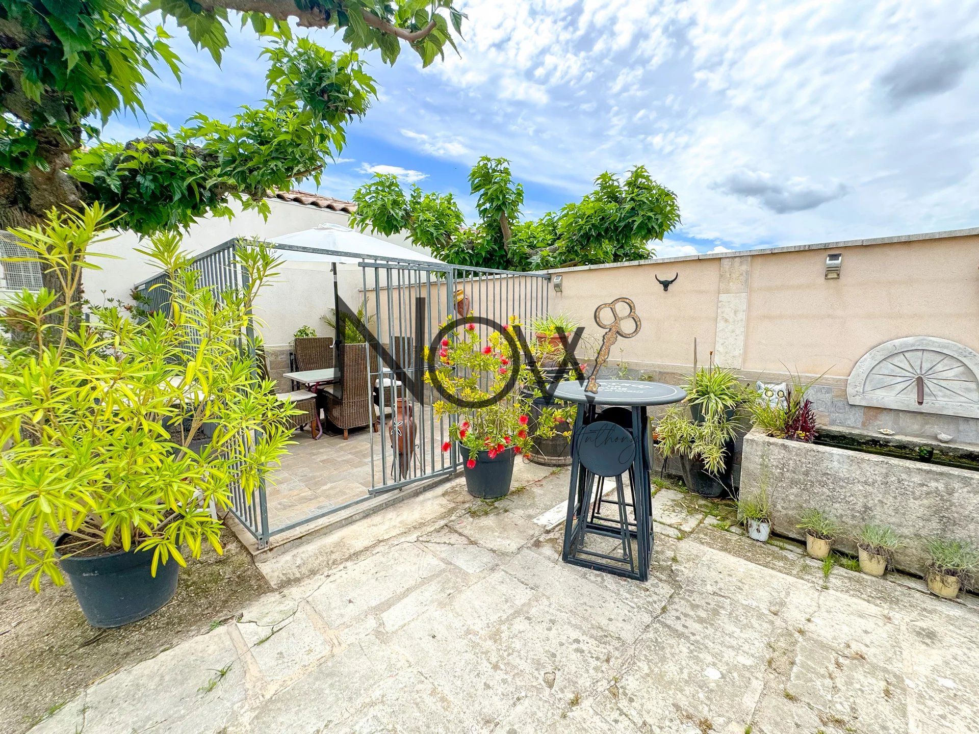 Inny w L'Isle-sur-la-Sorgue, Vaucluse 12665020