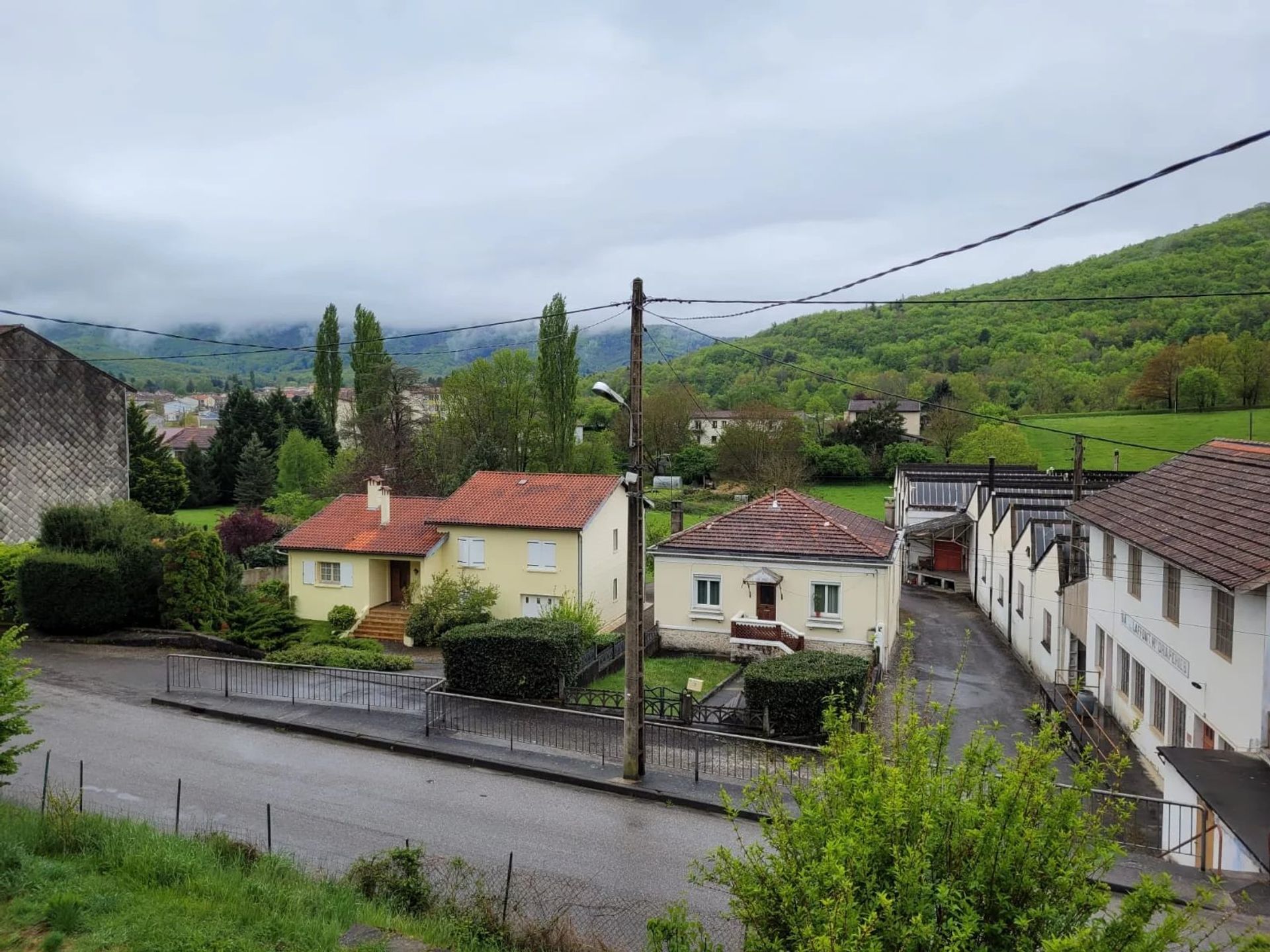 Rumah di Lavelanet, Ariège 12665026