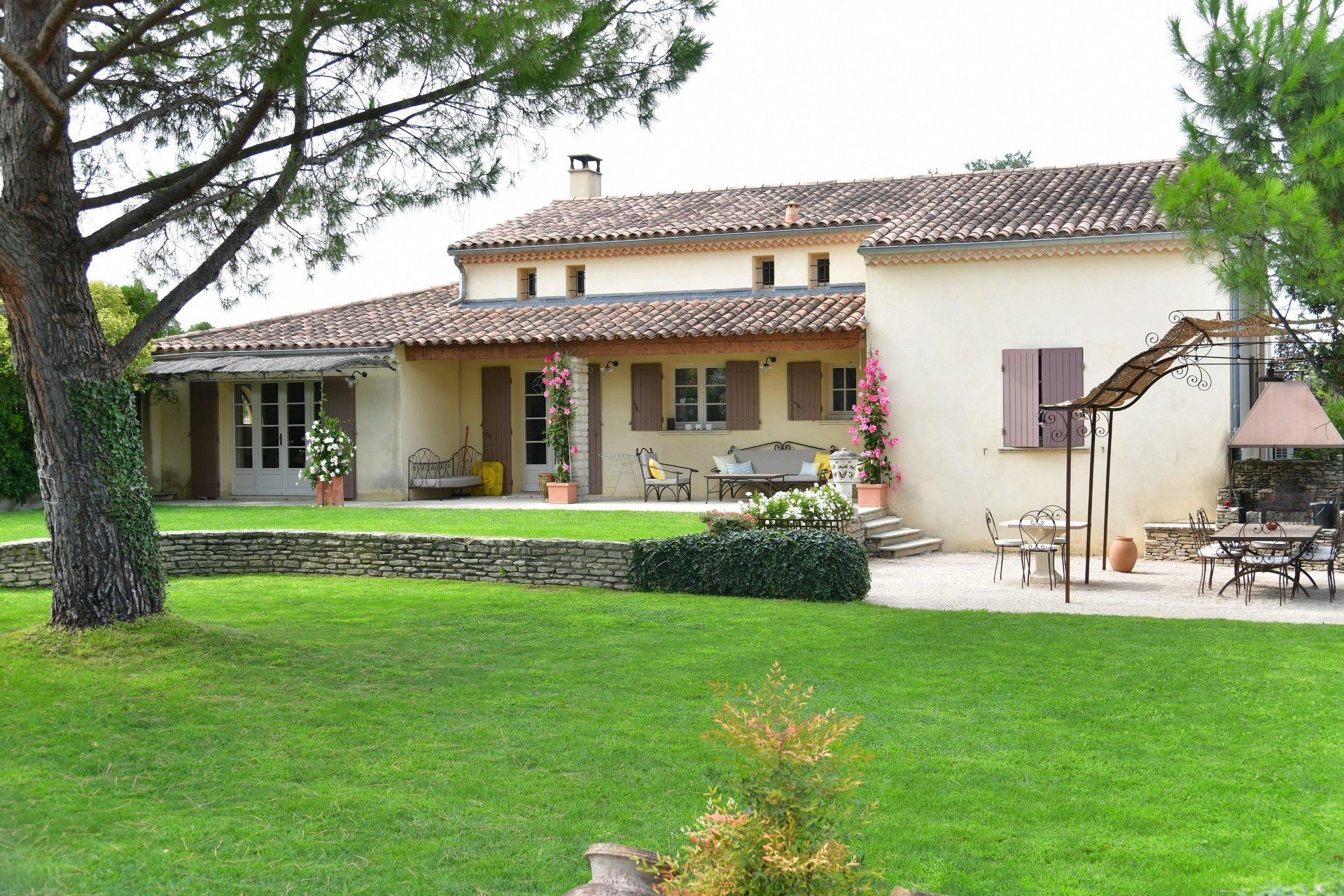 Hus i Carpentras, Vaucluse 12665040