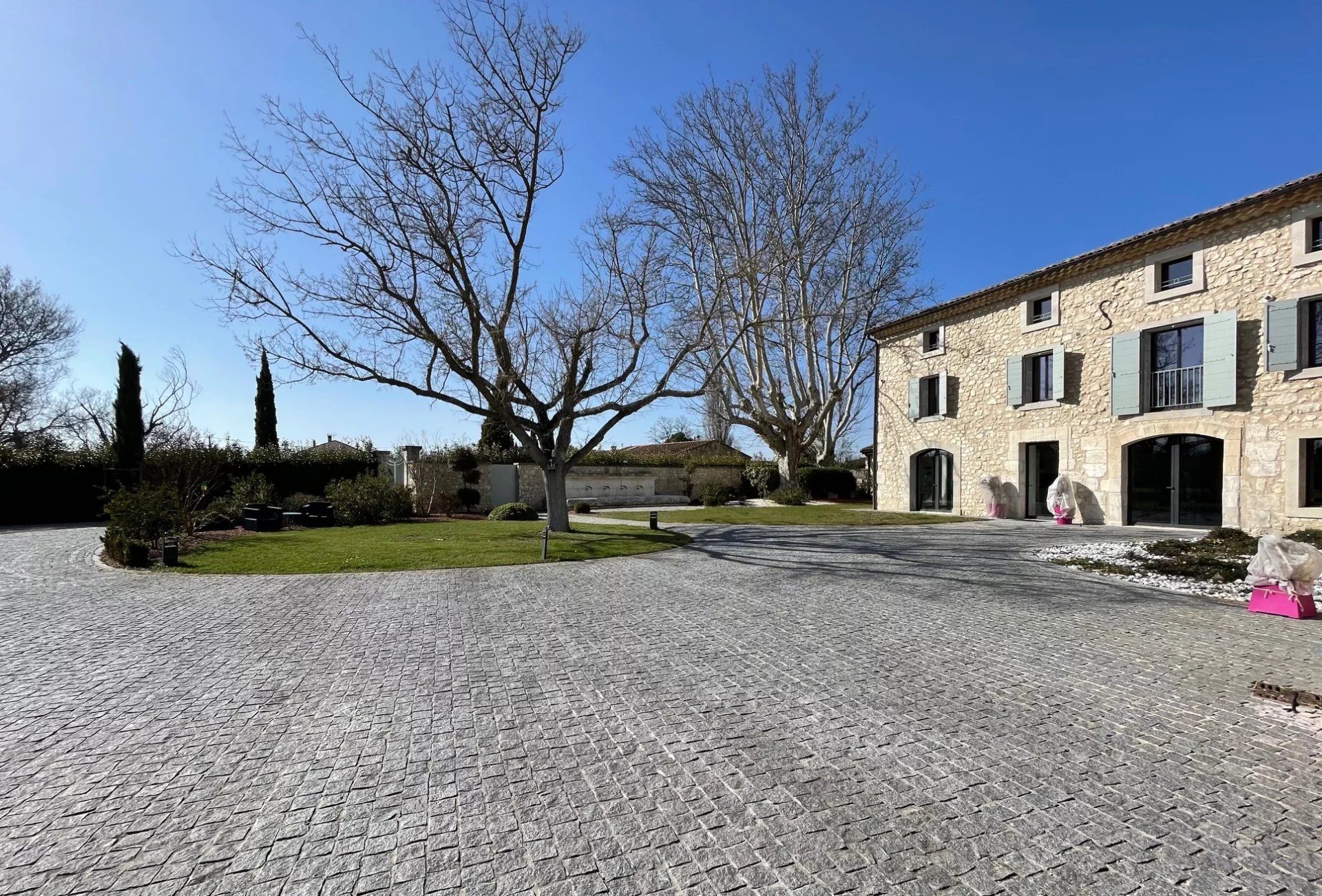 آخر في L'Isle-sur-la-Sorgue, Vaucluse 12665043