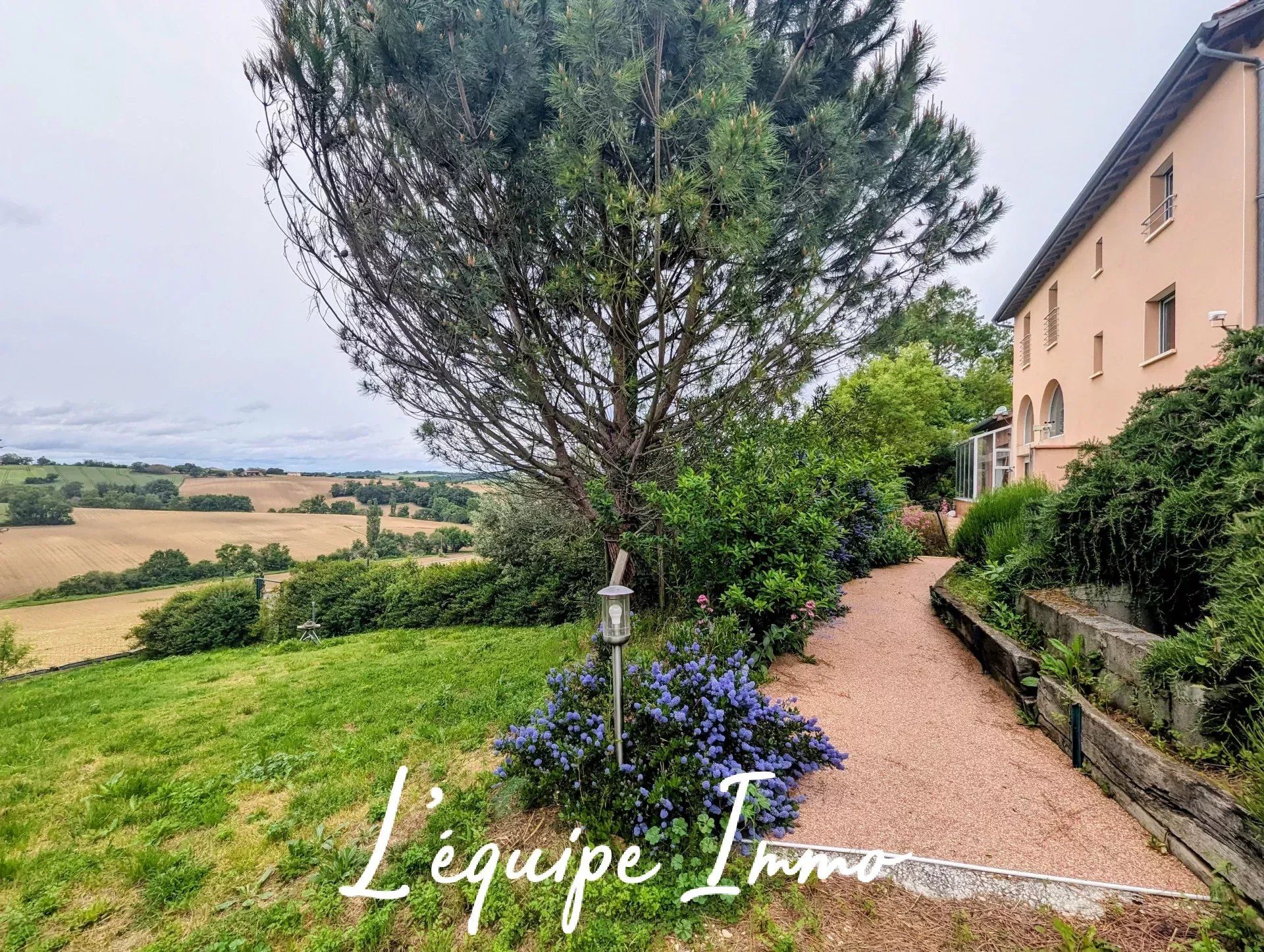 Rumah di L'Isle-Jourdain, Occitanie 12665406