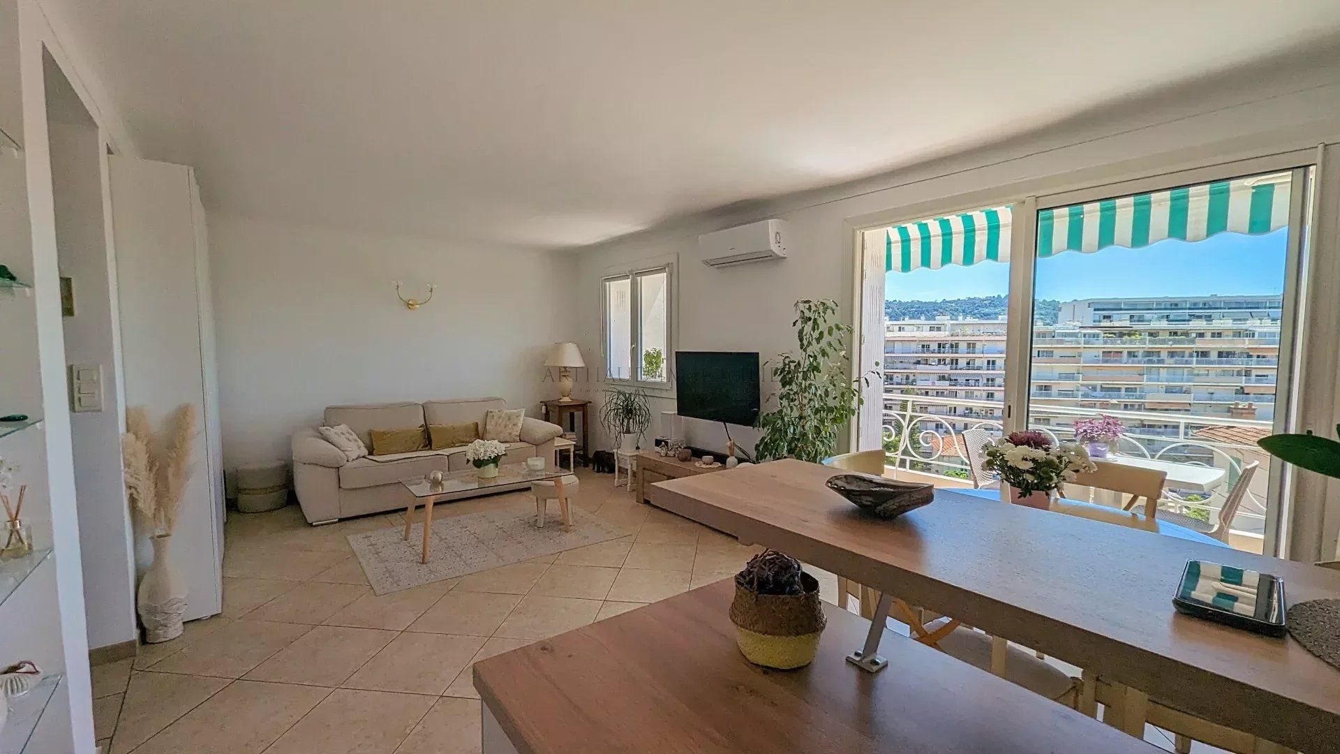 Condominio nel Cannes, Alpes-Maritimes 12665412