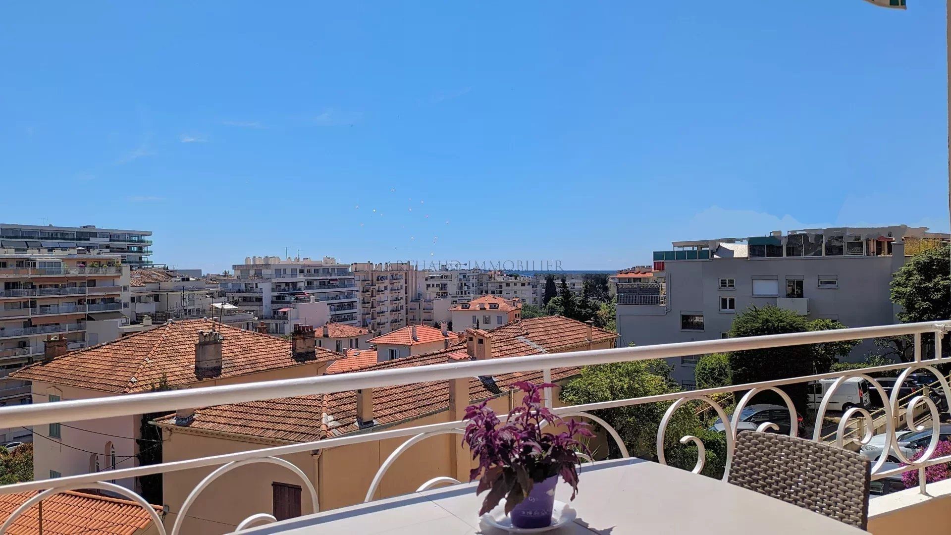 Condominium dans Cannes, Alpes-Maritimes 12665412