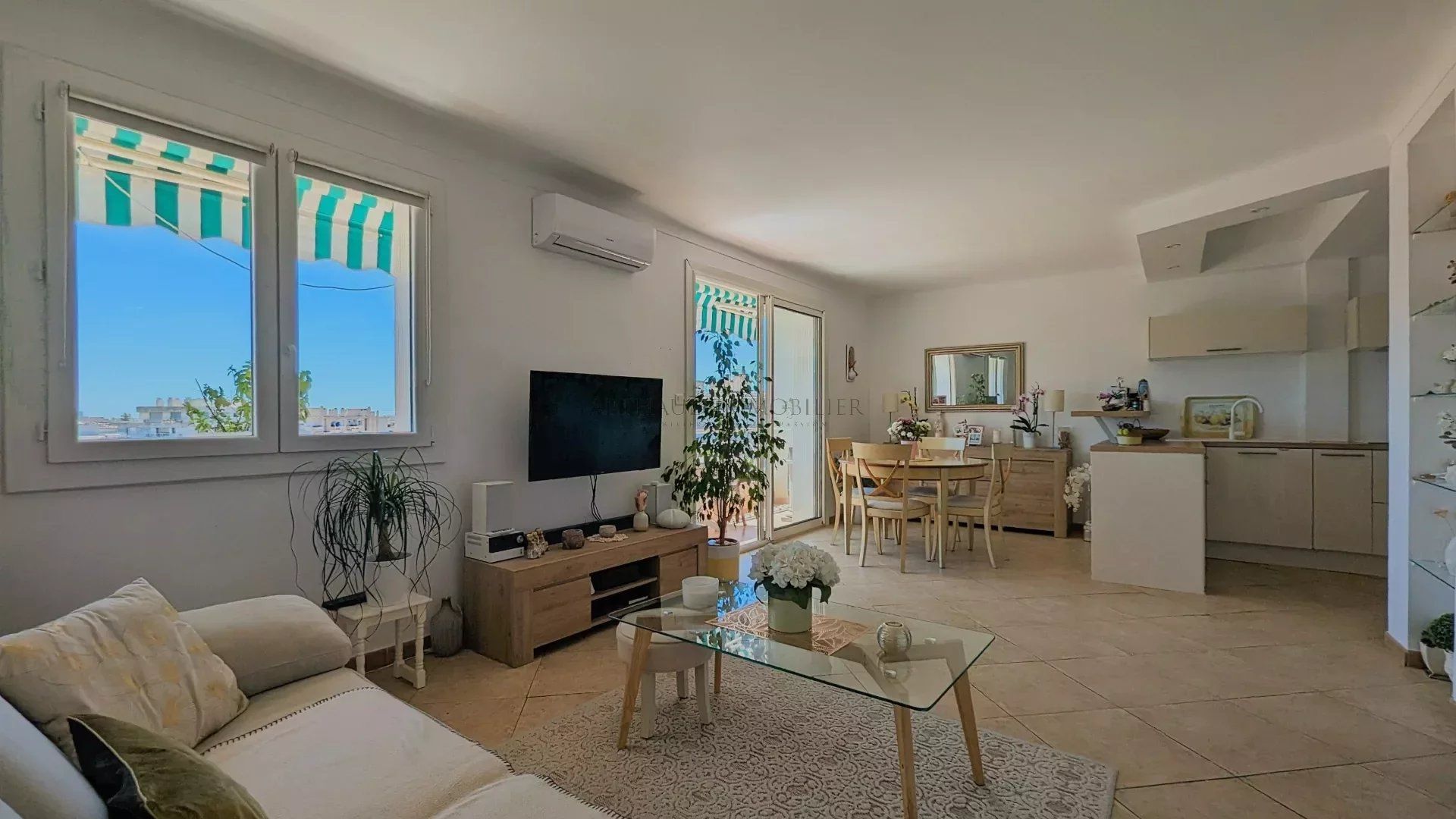 Condominium dans Cannes, Alpes-Maritimes 12665412