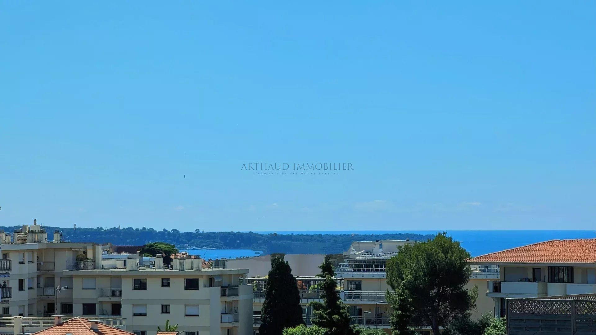 קוֹנדוֹמִינִיוֹן ב Cannes, Alpes-Maritimes 12665412