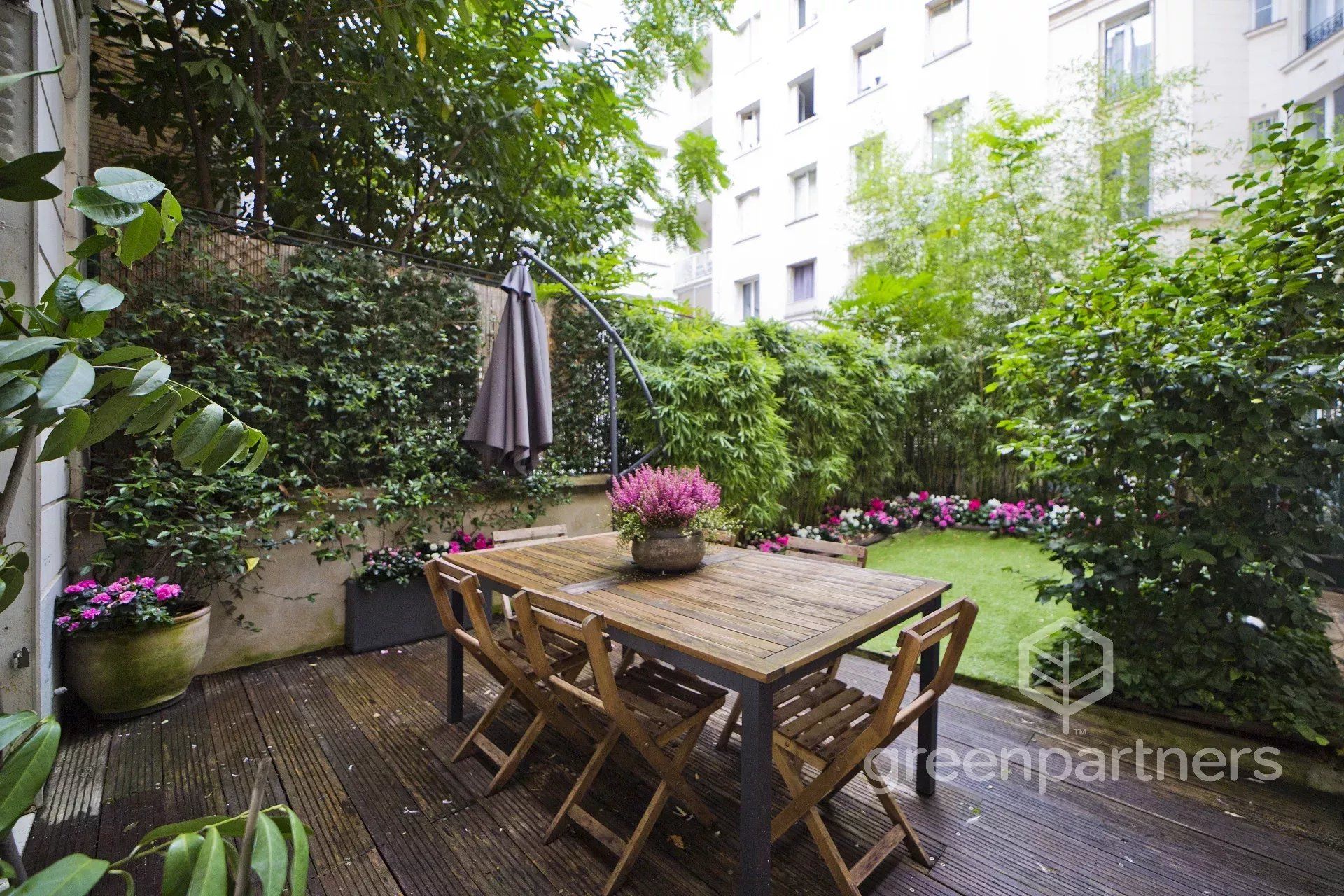 Condominium in Neuilly-sur-Seine, Ile-de-France 12665454