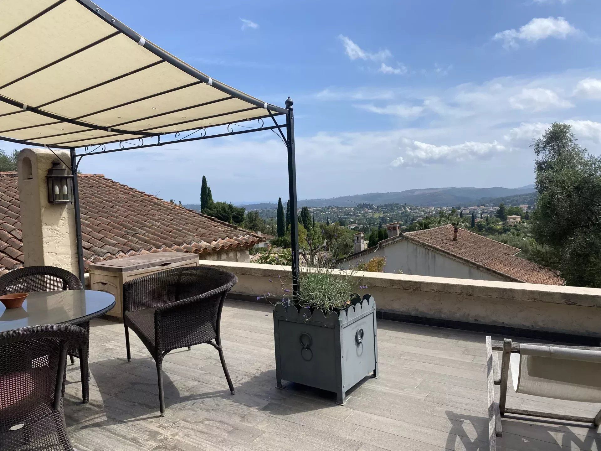 жилой дом в Saint-Paul-de-Vence, Alpes-Maritimes 12665489