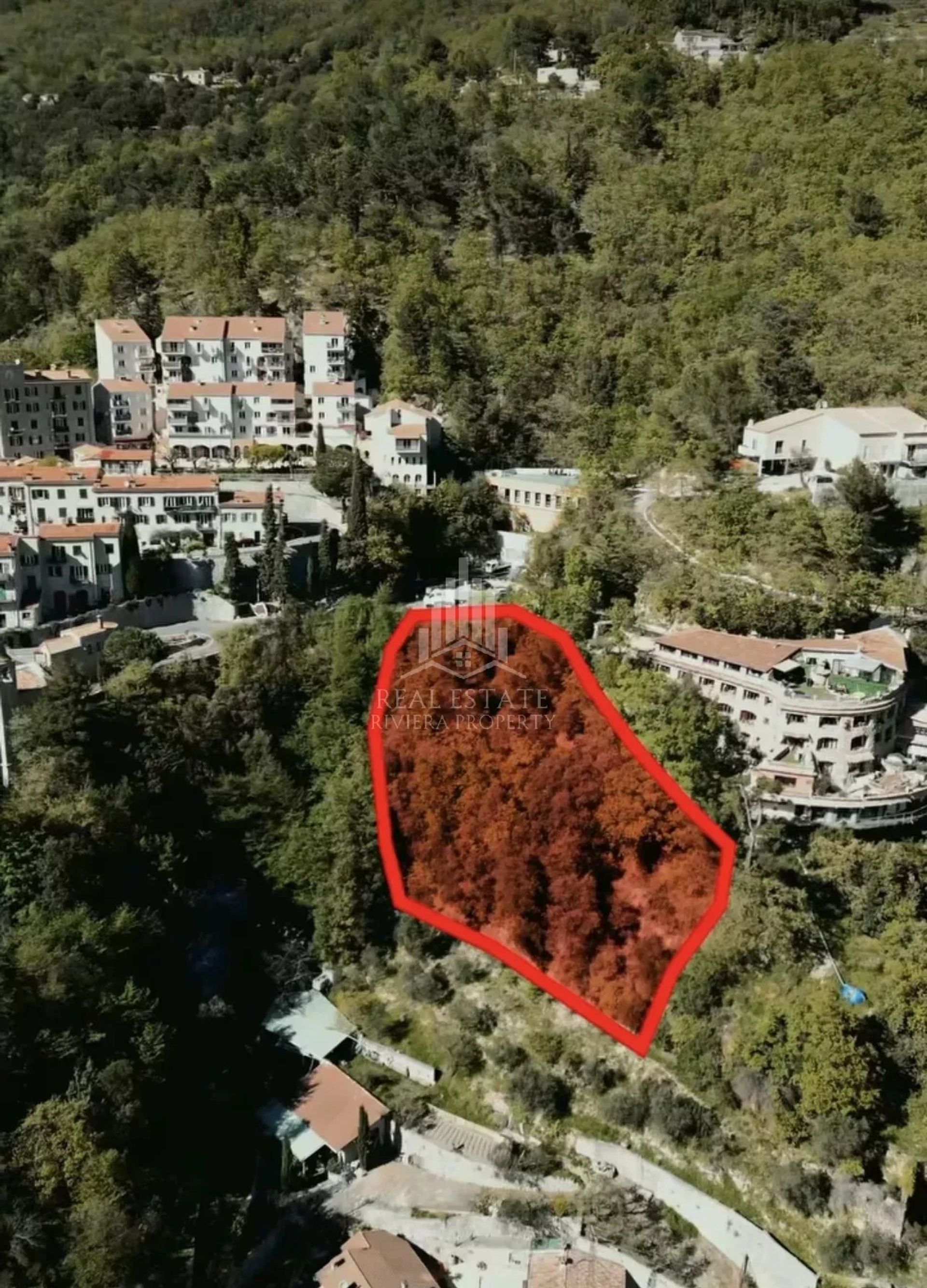 Land im Castillon, Provence-Alpes-Côte d'Azur 12665750