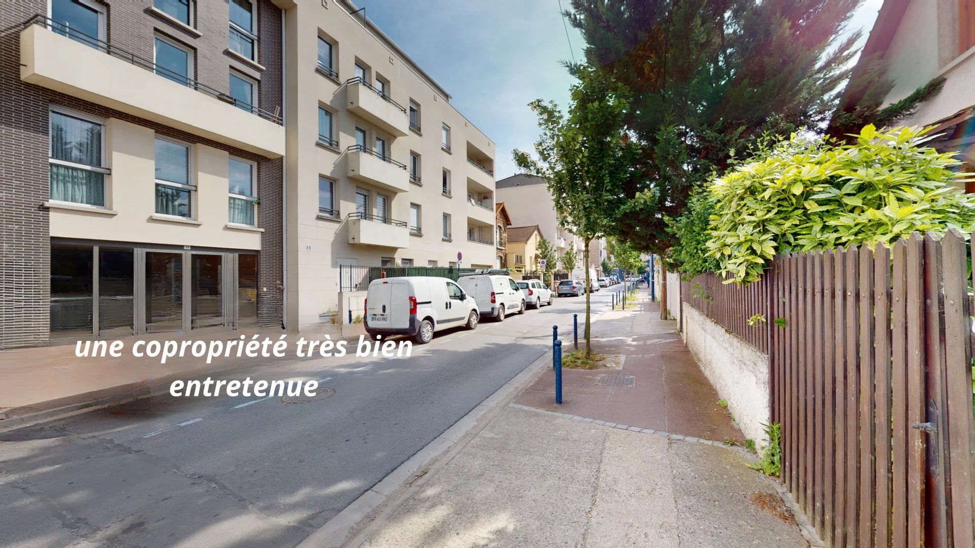 קוֹנדוֹמִינִיוֹן ב Drancy, Seine-Saint-Denis 12665753