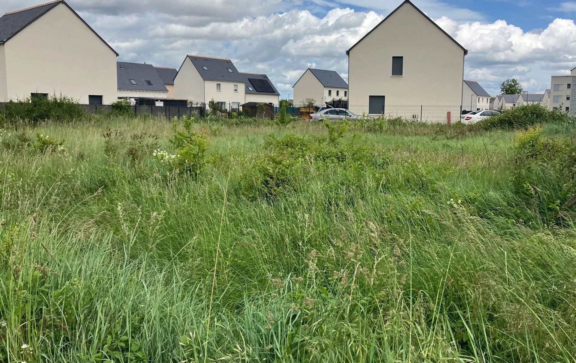 Land in La Ville-aux-Dames, Indre-et-Loire 12665838