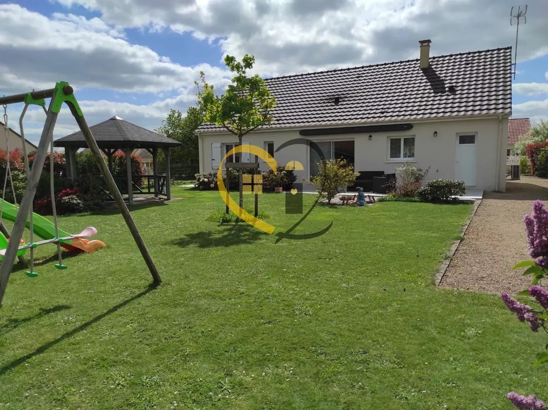 House in Segry, Centre-Val de Loire 12665889