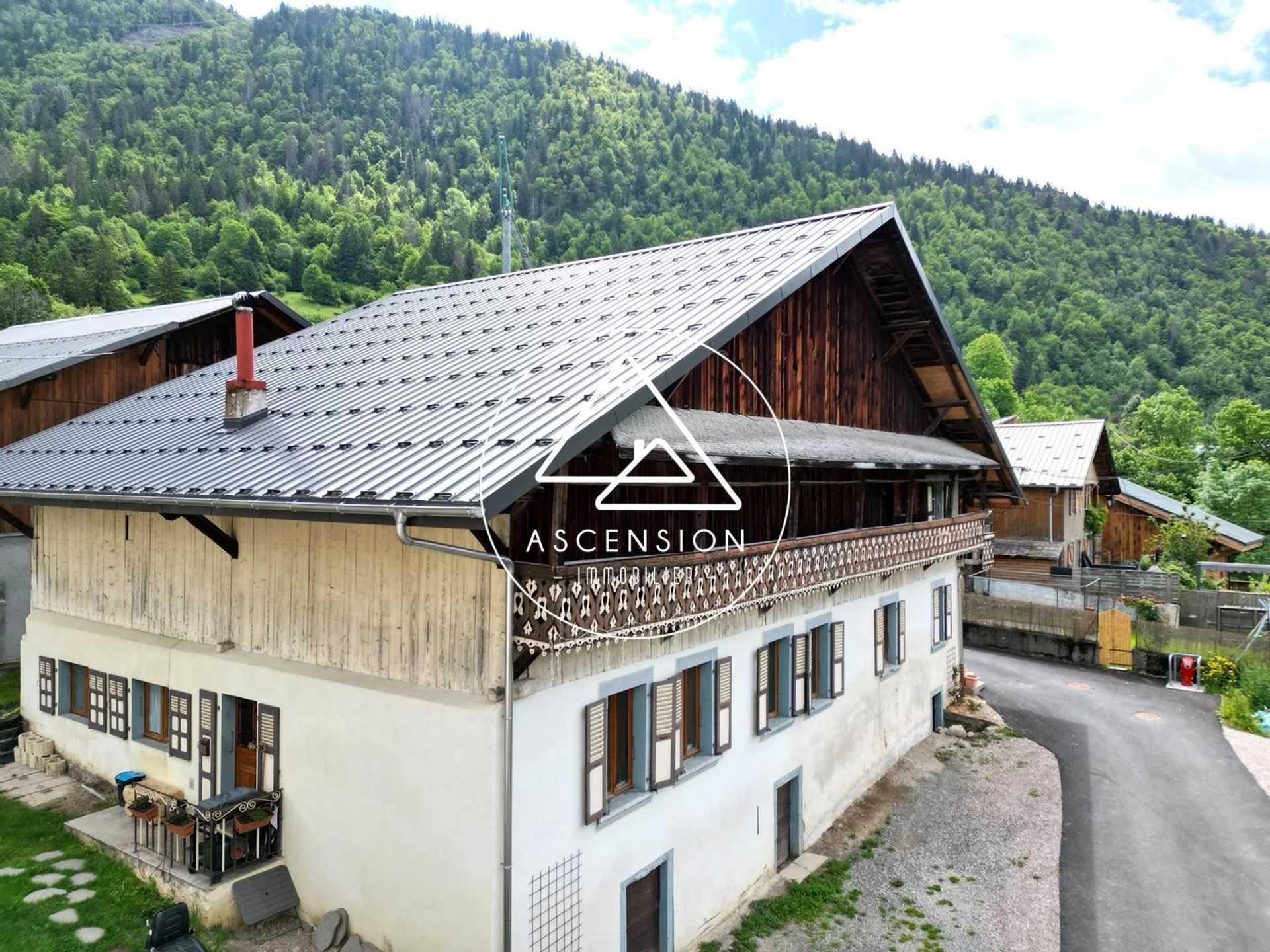 Haus im Le Biot, Haute-Savoie 12665916