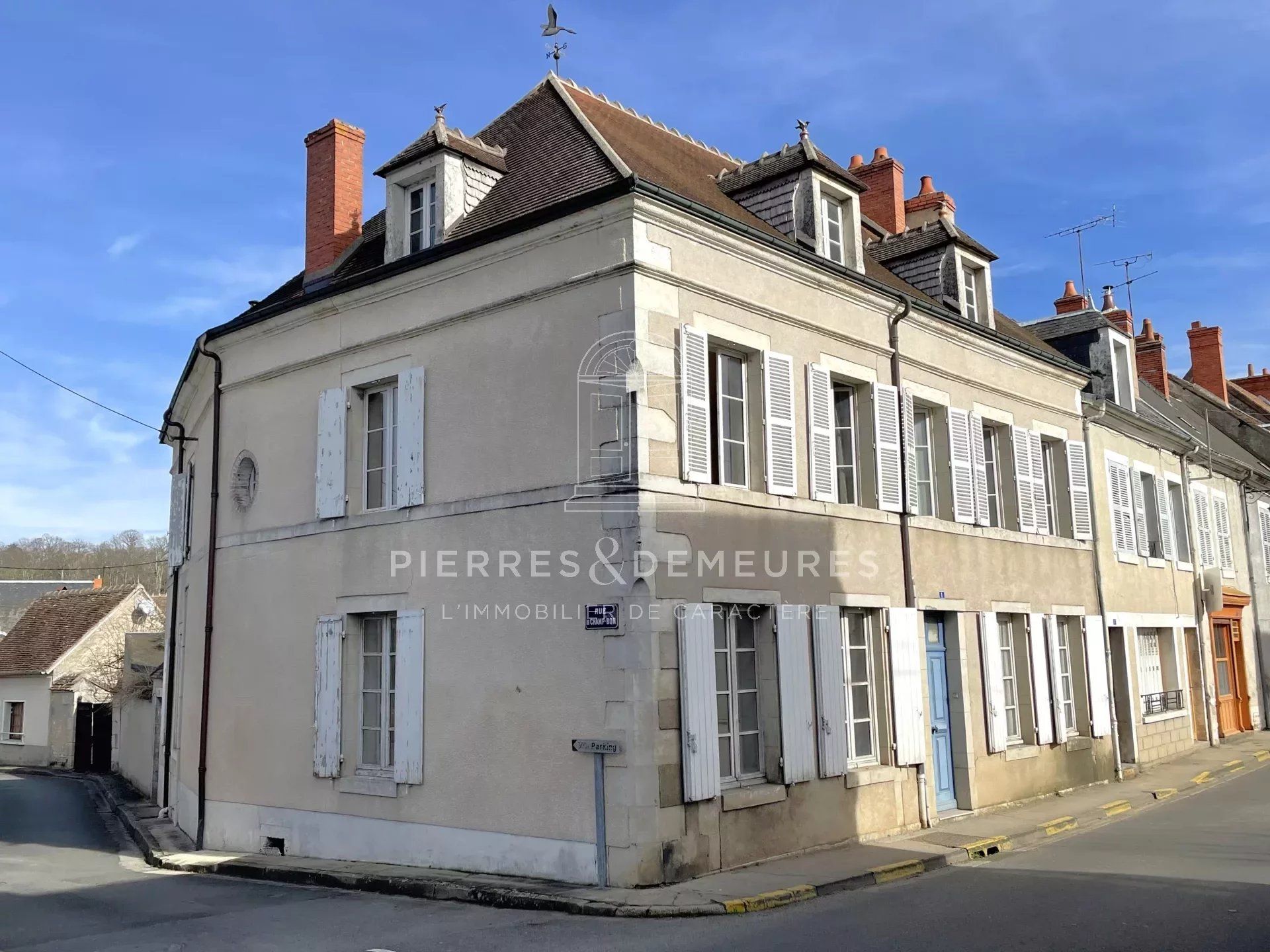 Flere hus i Châteauneuf-sur-Cher, Cher 12665928