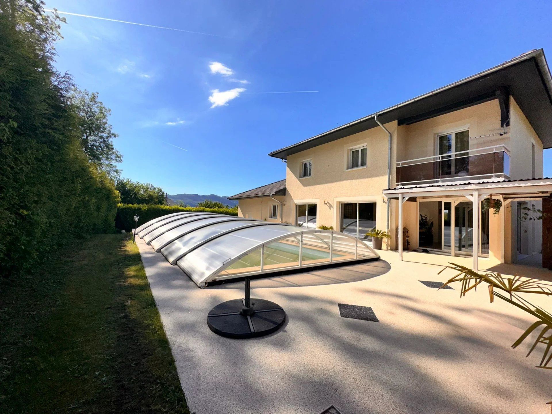 Huis in Aix-les-Bains, Savoie 12666122