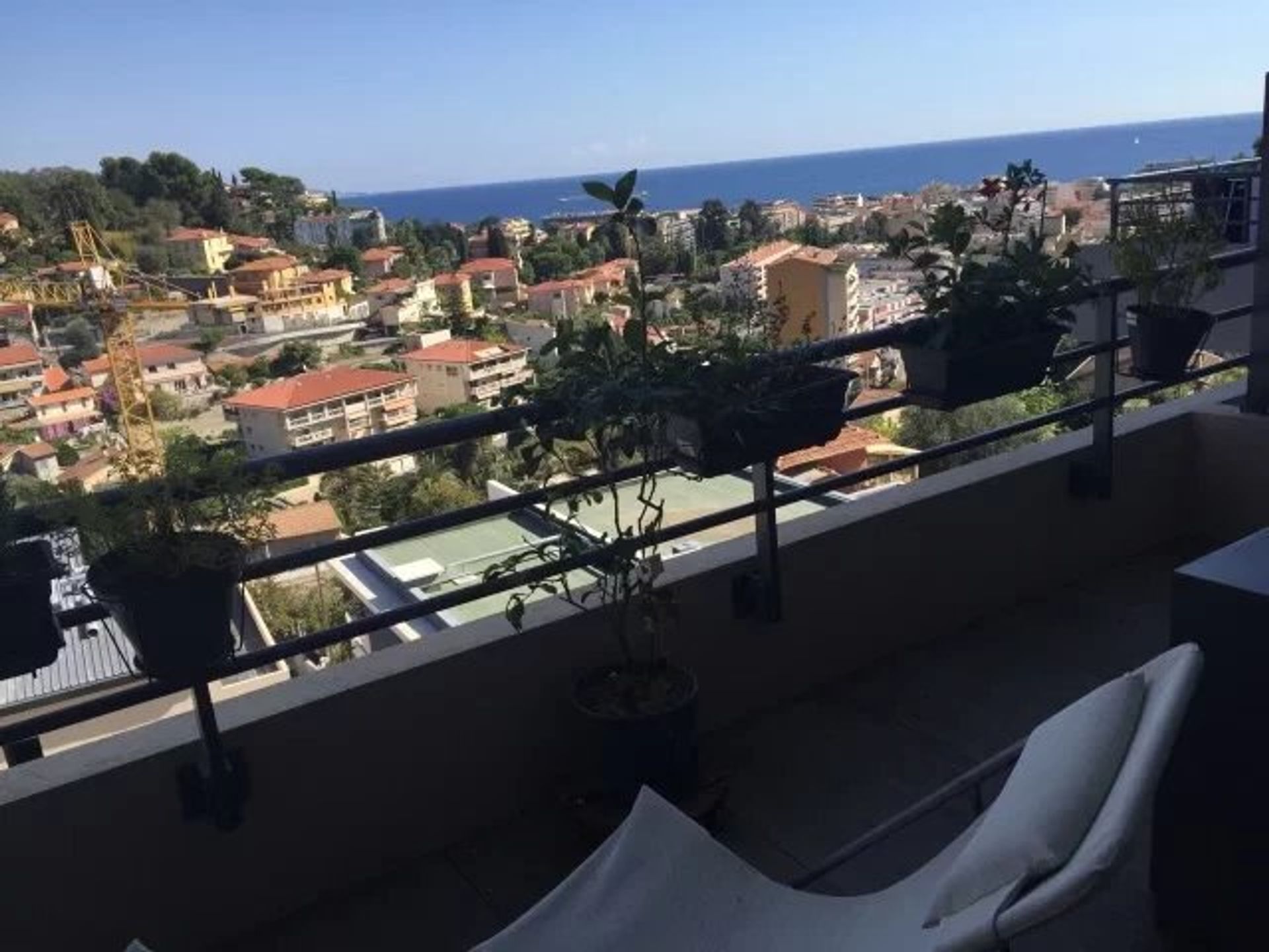 Квартира в Roquebrune-Cap-Martin, Alpes-Maritimes 12666127