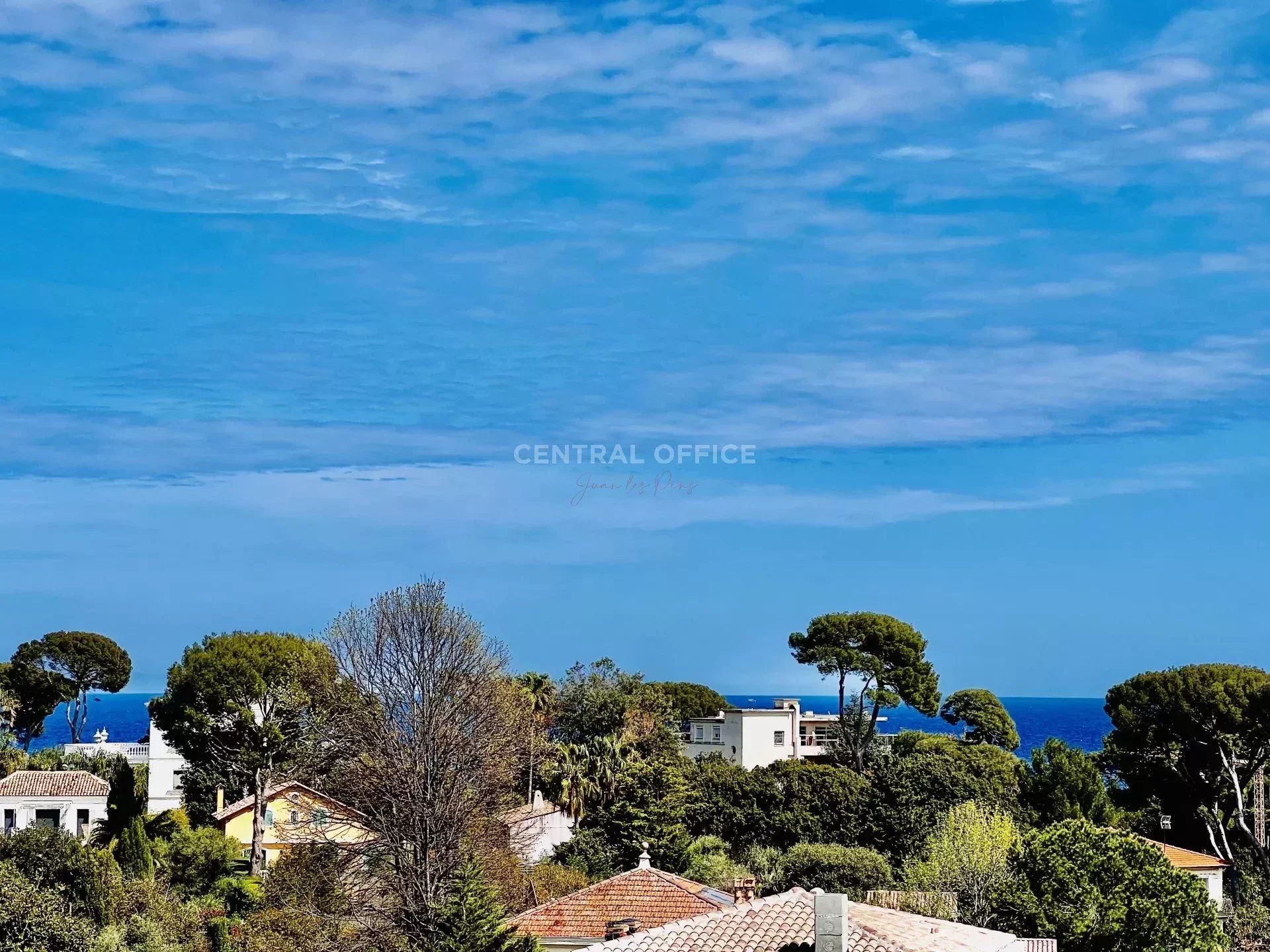 Condominio en Antibes, Alpes-Maritimes 12666149