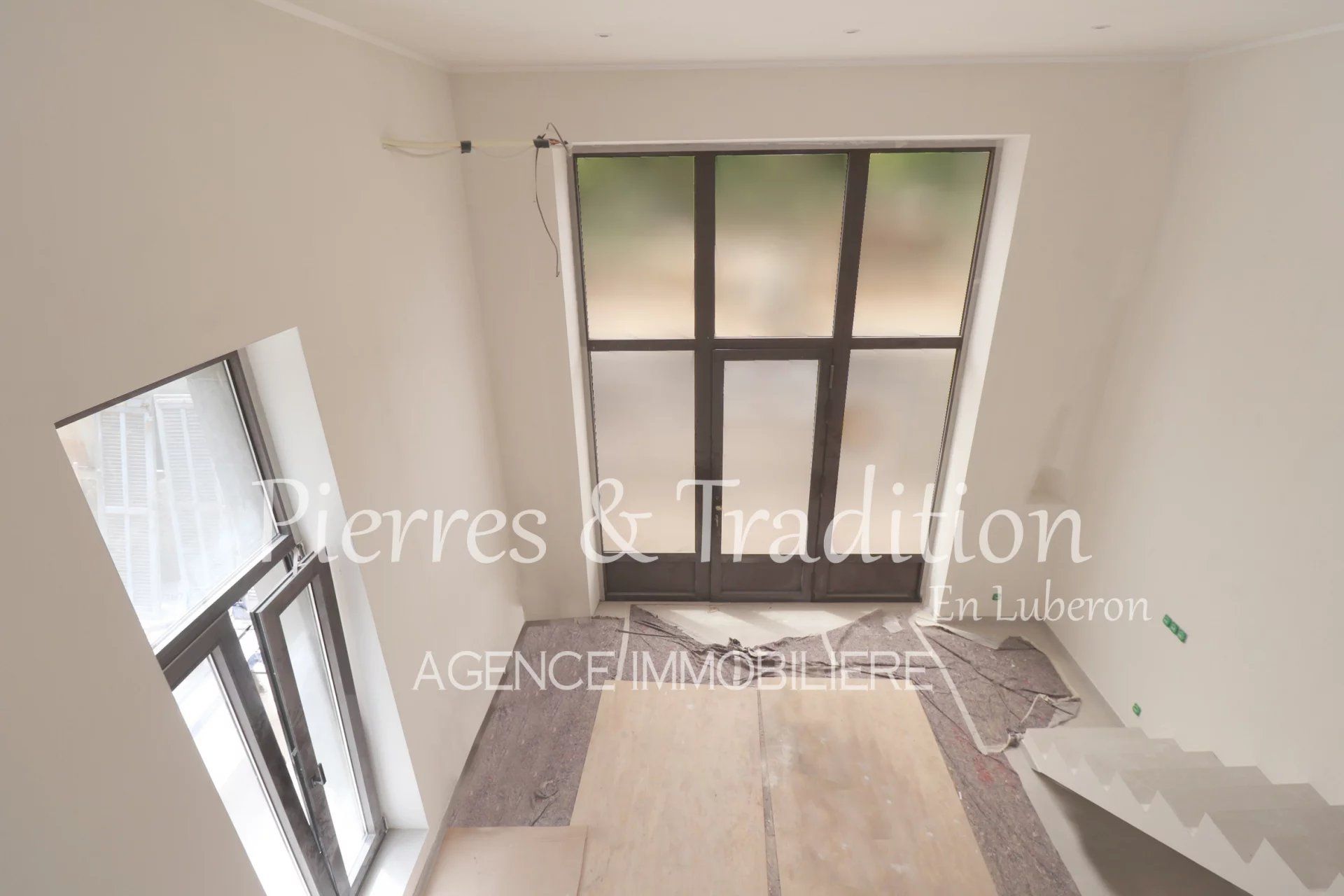 Hus i Apt, Provence-Alpes-Cote d'Azur 12667258