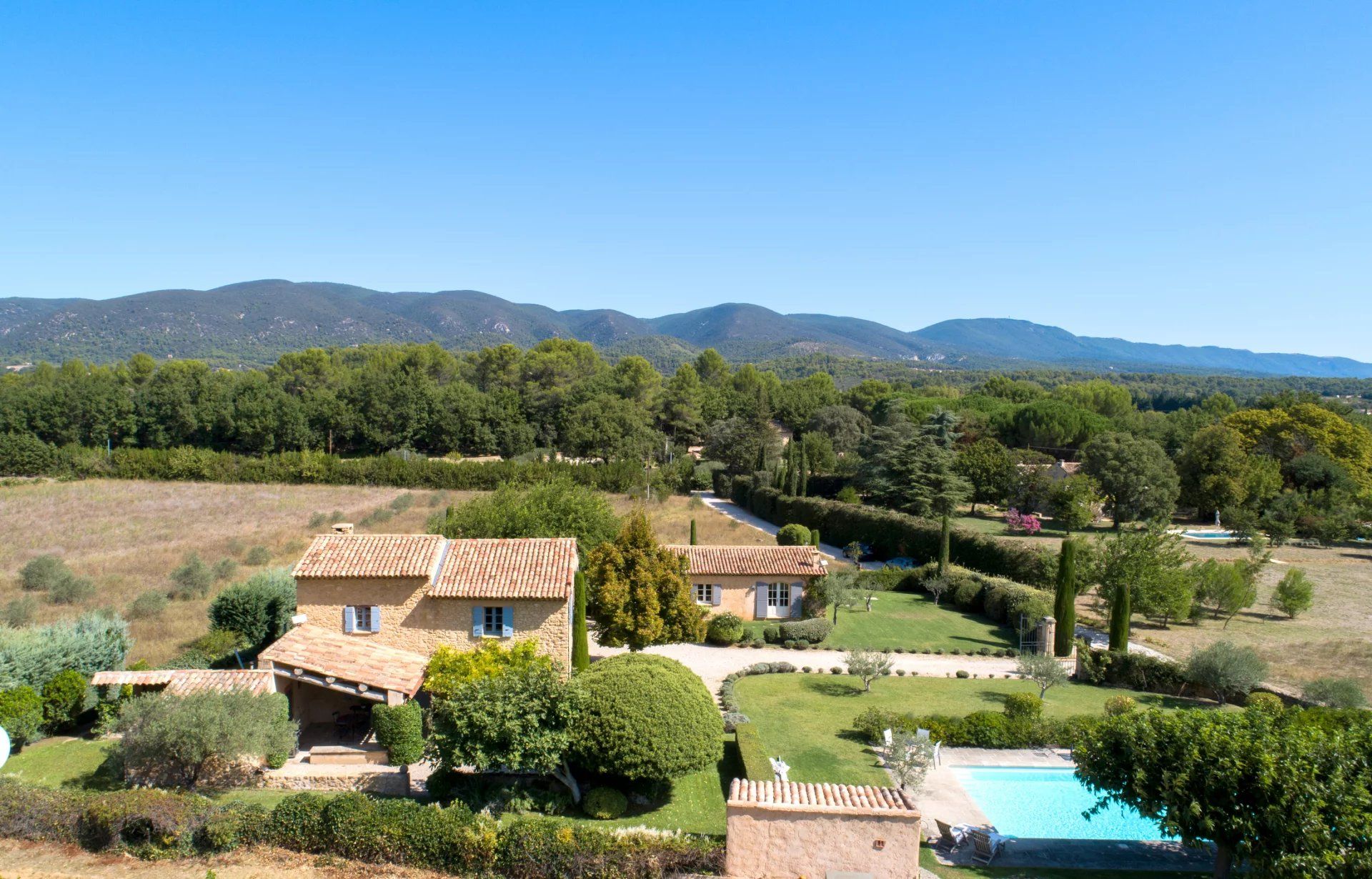 다른 에 Lourmarin, Vaucluse 12668504