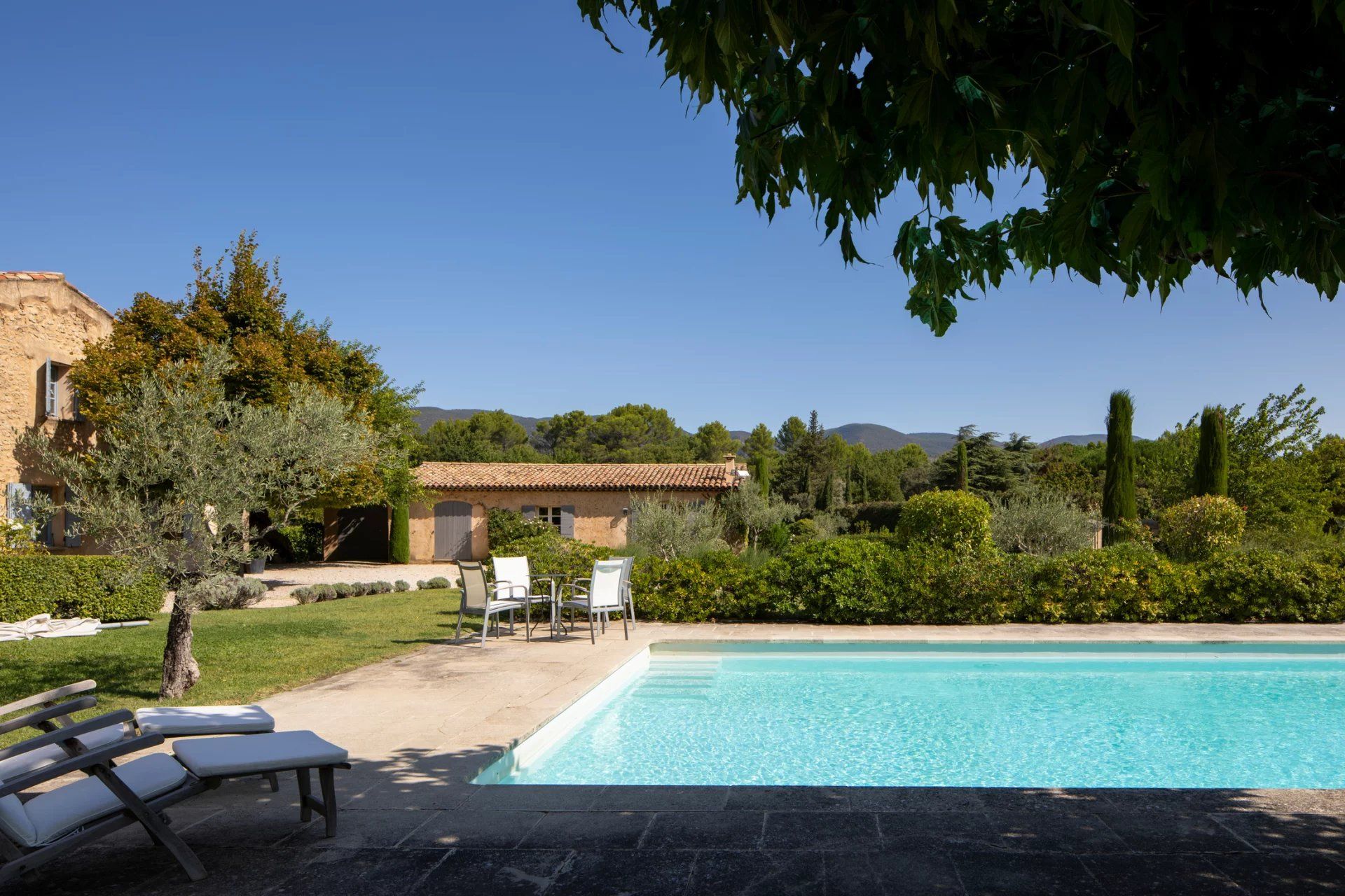 다른 에 Lourmarin, Vaucluse 12668504