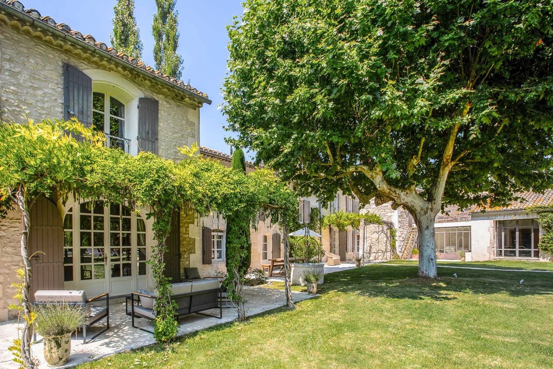 Rumah di Saint-Rémy-de-Provence, Bouches-du-Rhône 12668517