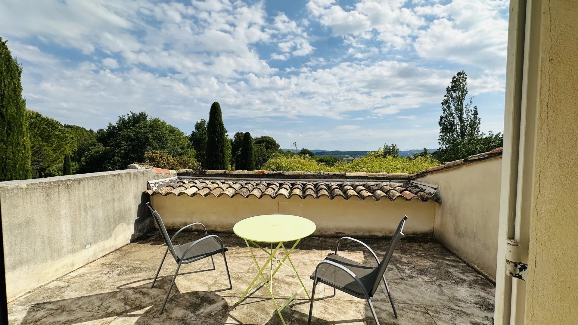 House in Lourmarin, Vaucluse 12668524