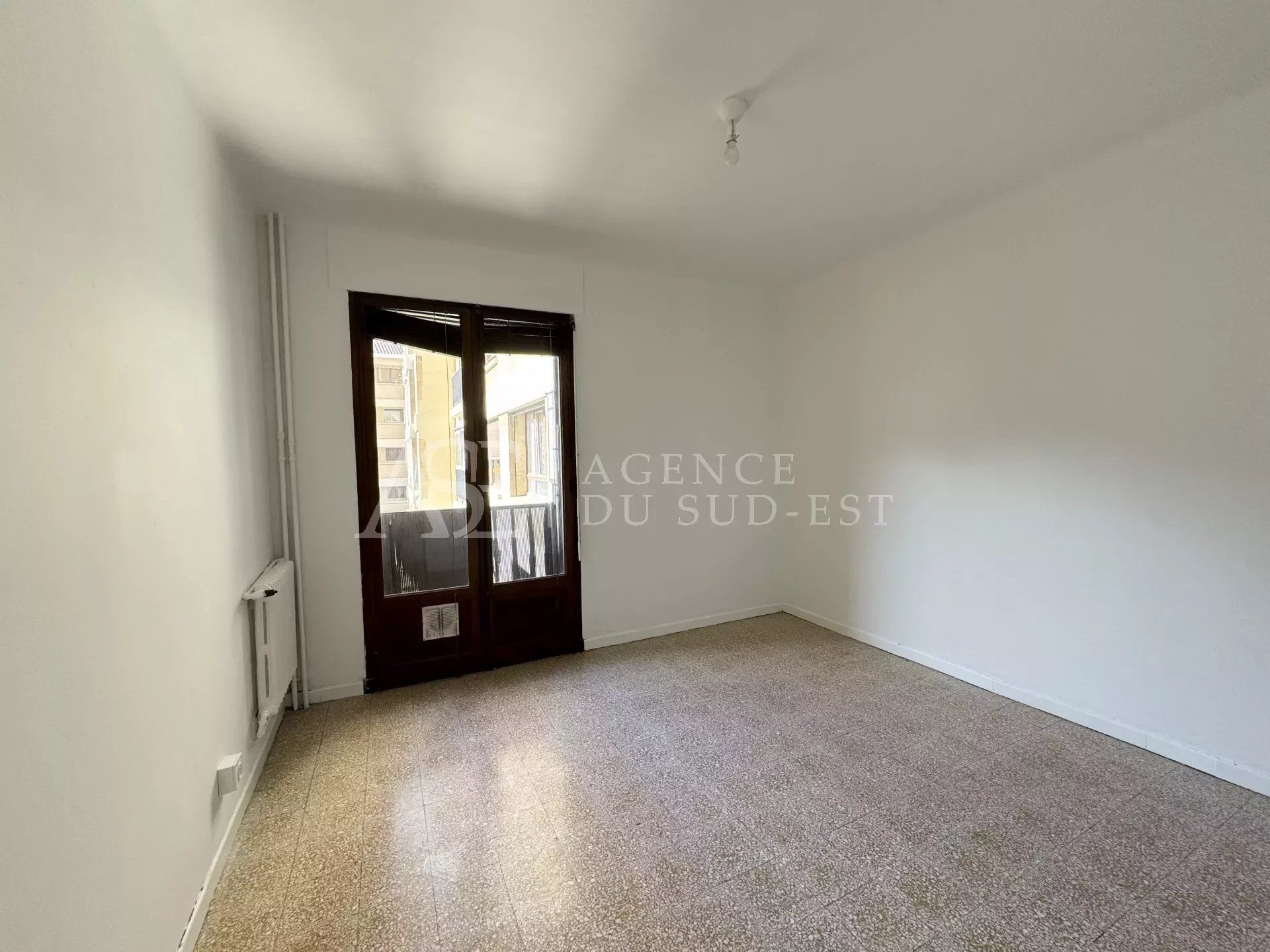 Condominium in Aix-en-Provence, Bouches-du-Rhône 12669284