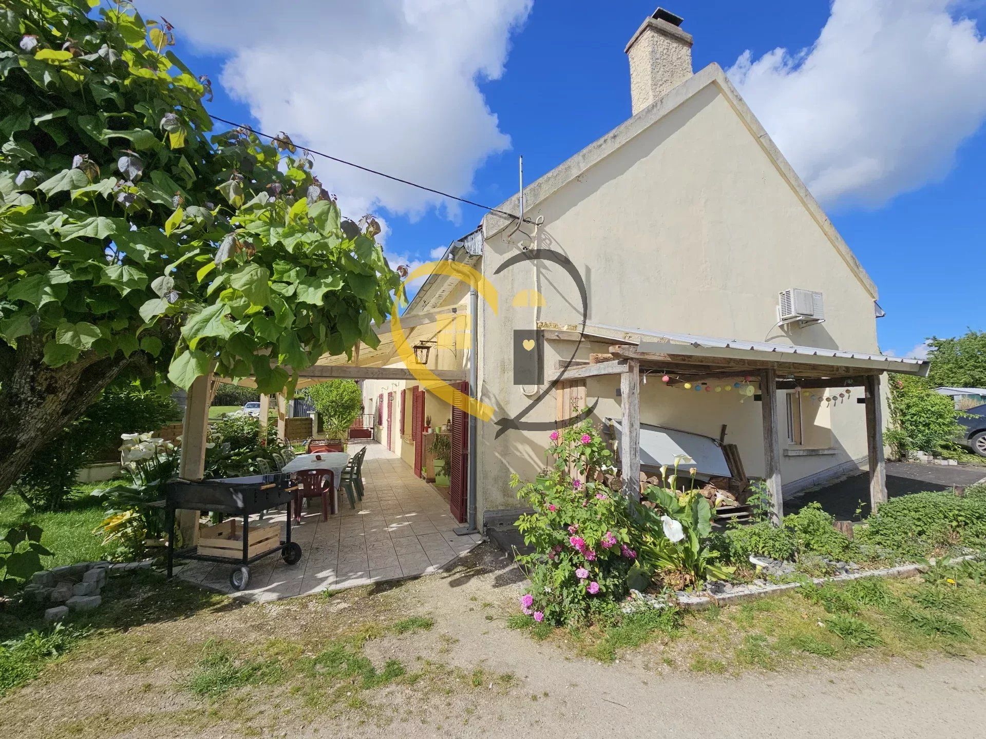 House in Rians, Cher 12669290