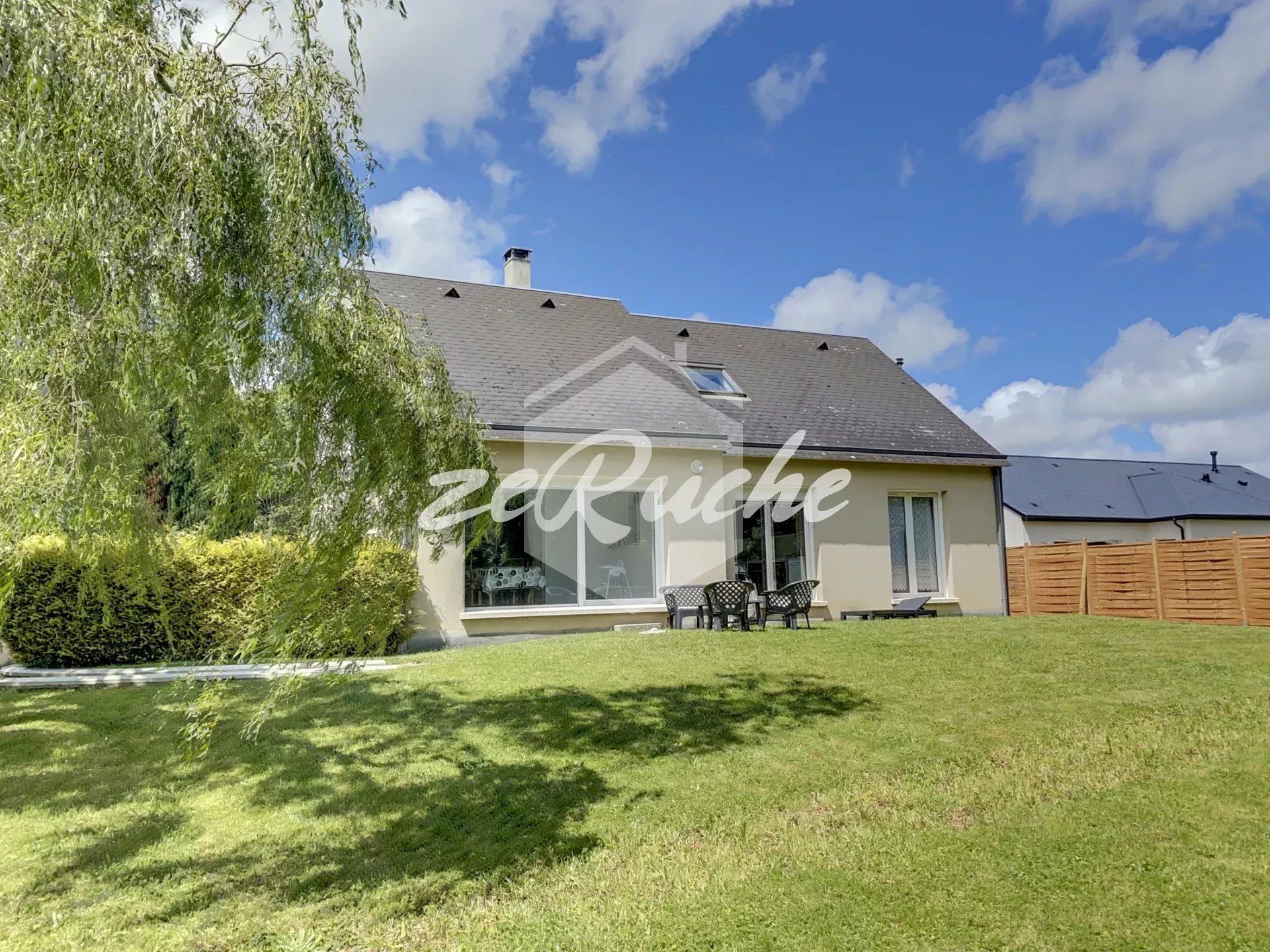 Hus i Villers-Bocage, Normandie 12670148