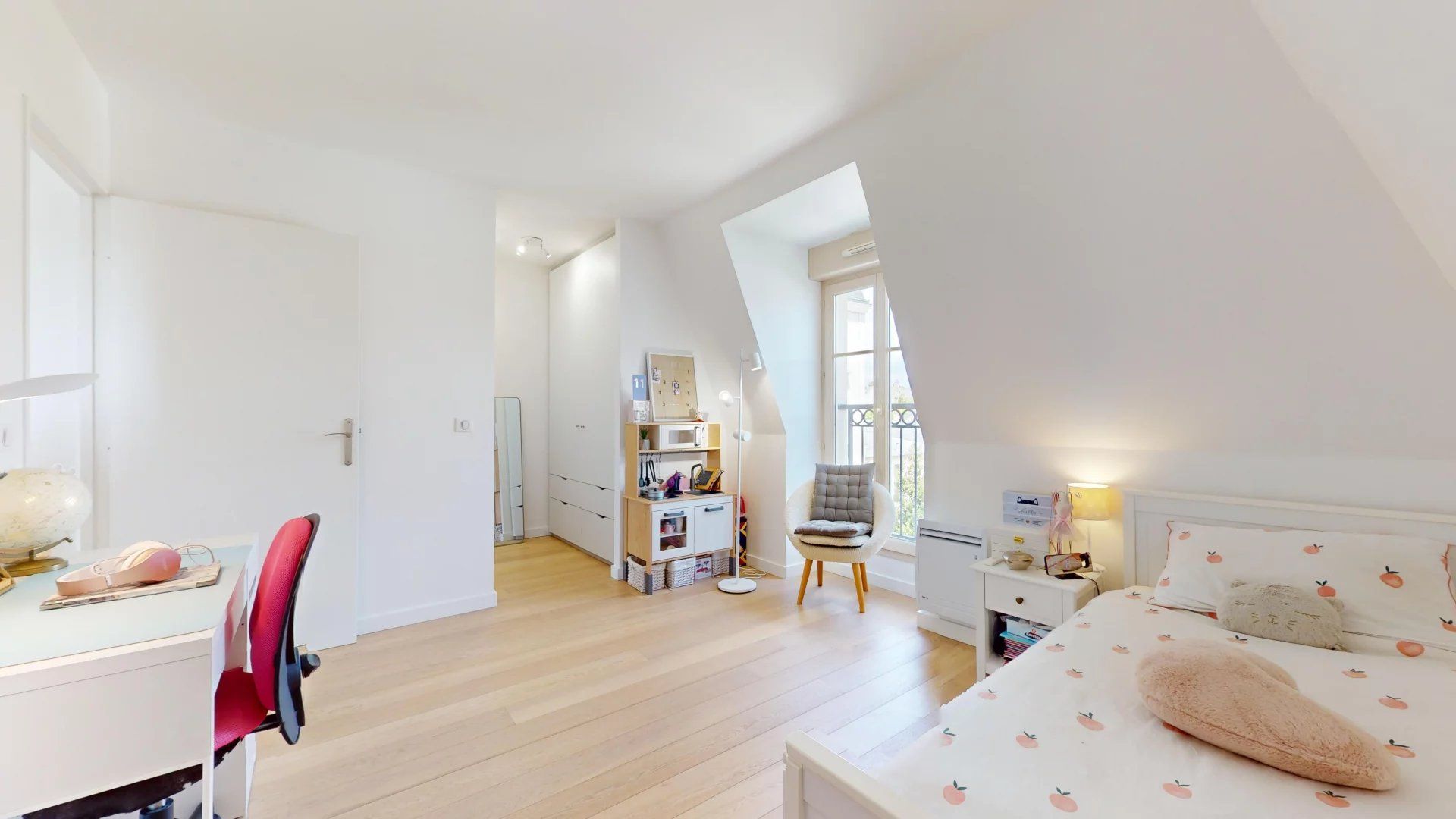 Huis in Le Raincy, Seine-Saint-Denis 12673099