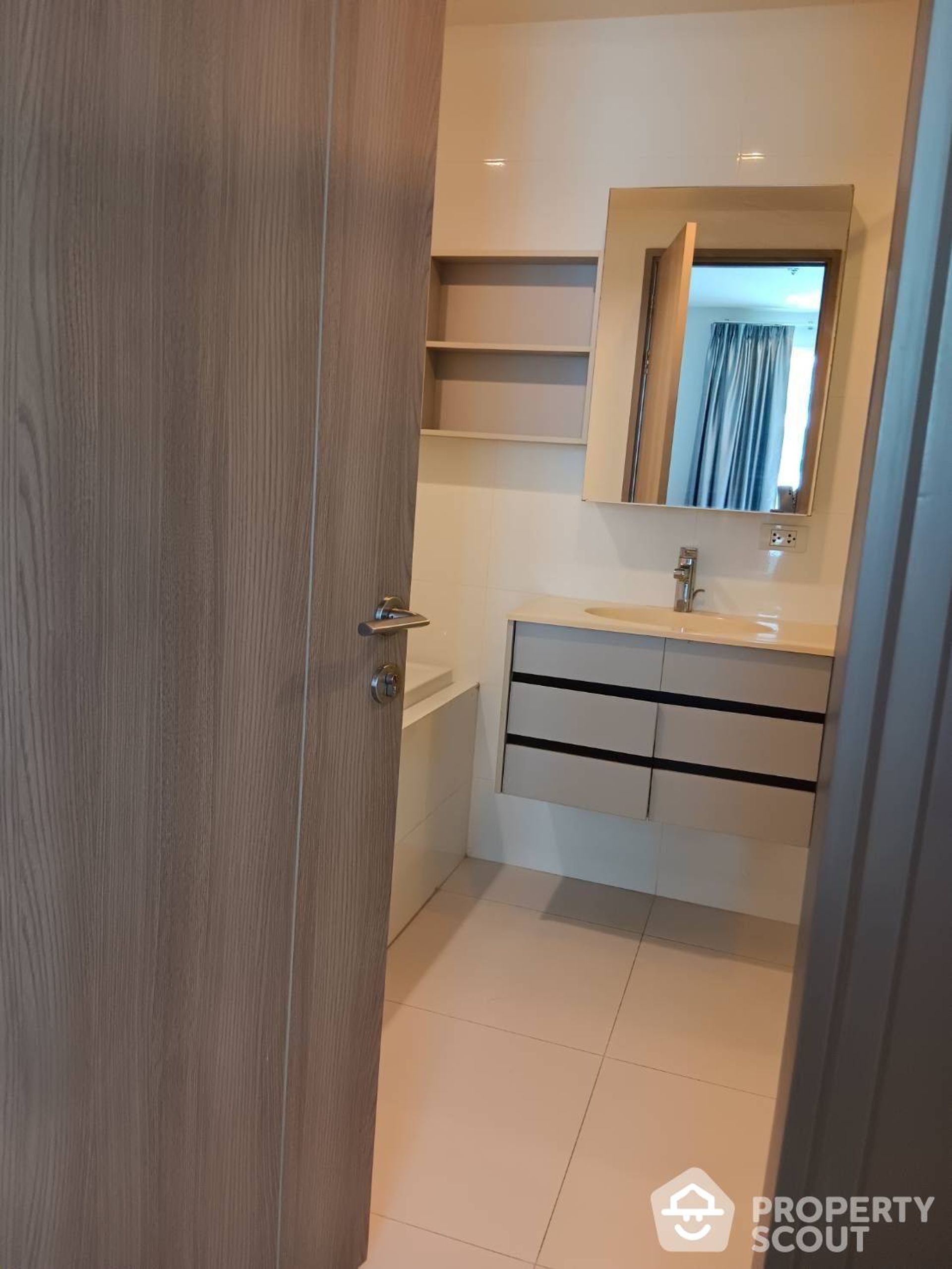 Condominium in , Krung Thep Maha Nakhon 12674491